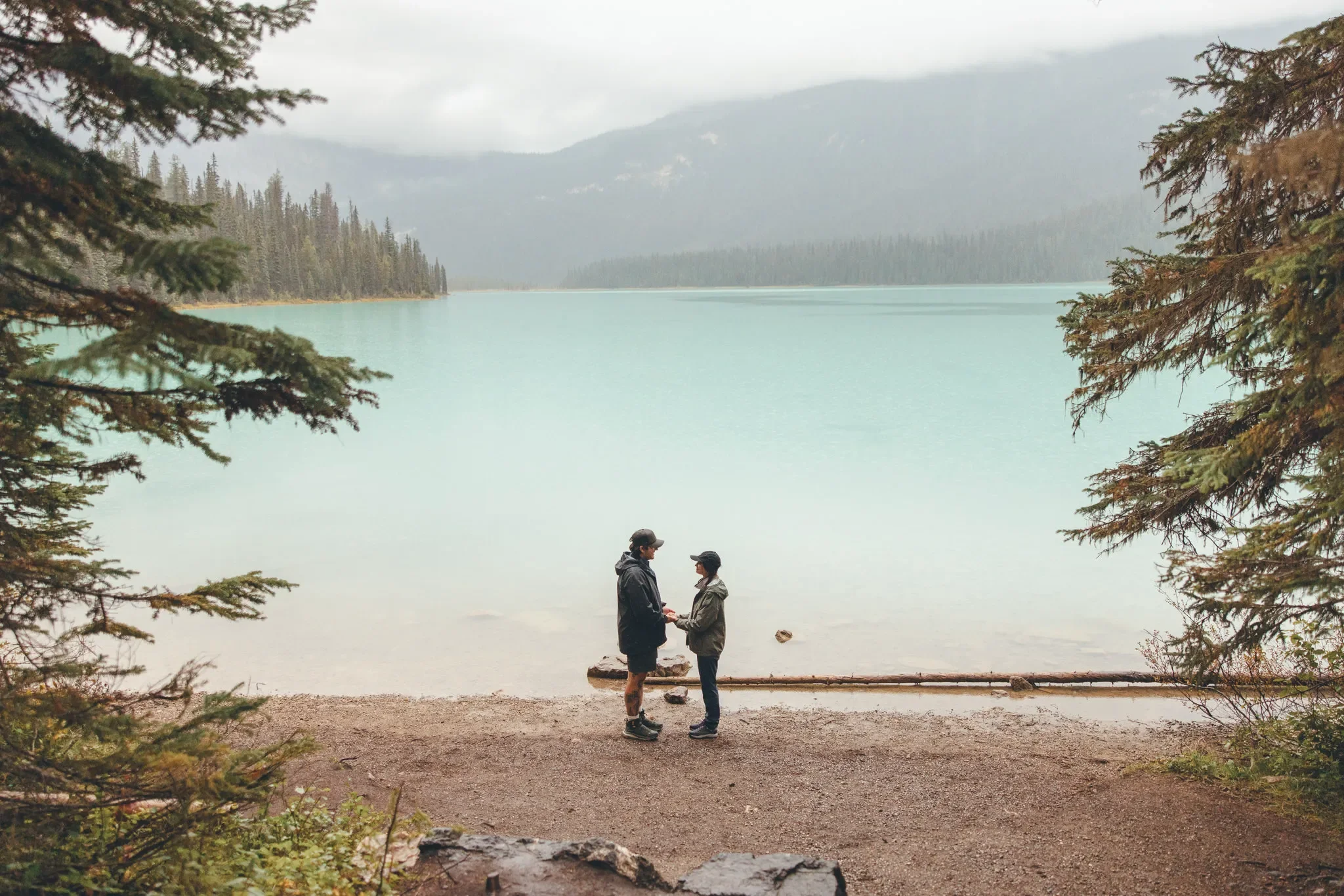 111_Couple-Proposal-Canadian-Rockies-Alpine-Lake.webp