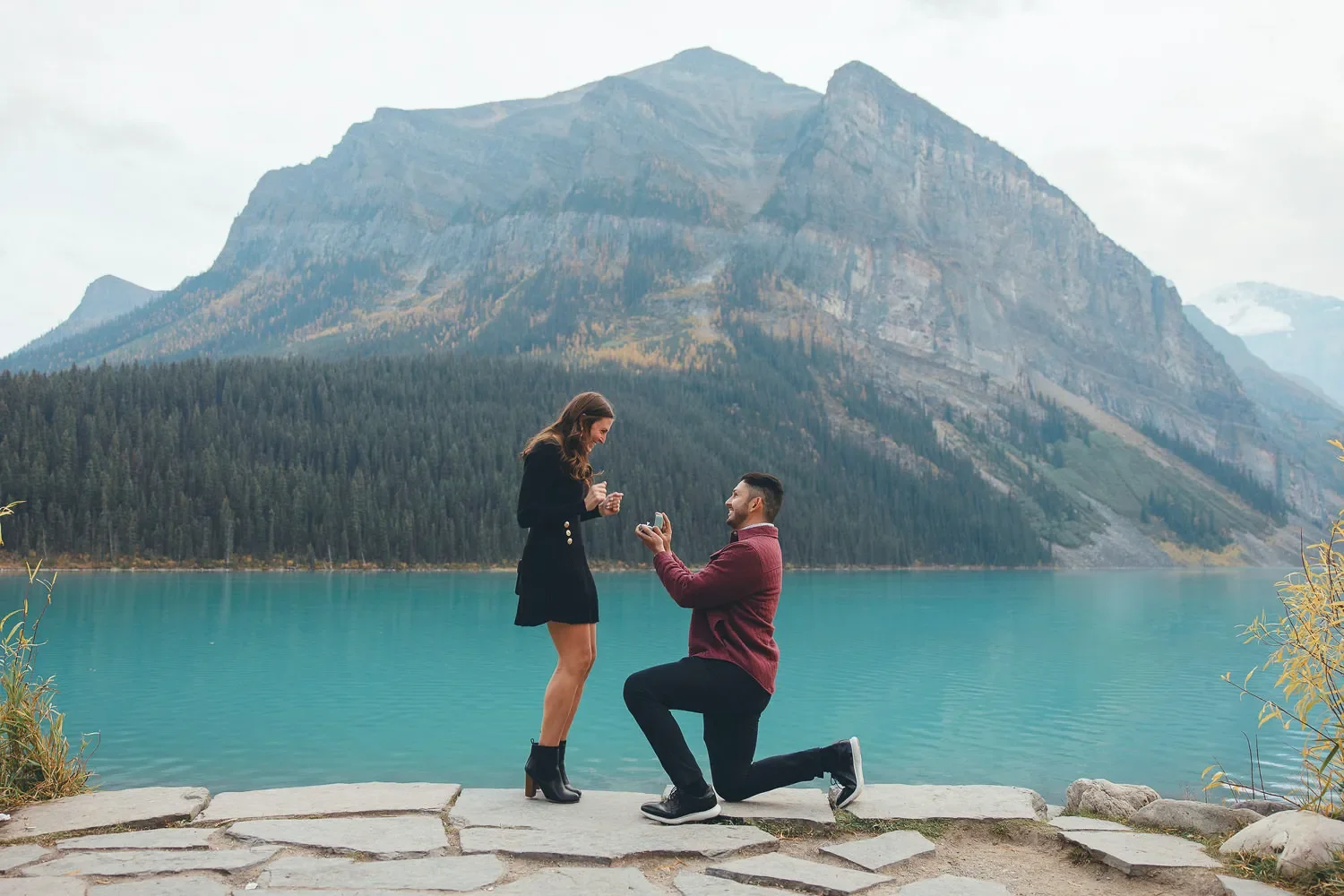 118_Lake-Louise-Proposal-Mountain-Landscape-Engagement.webp