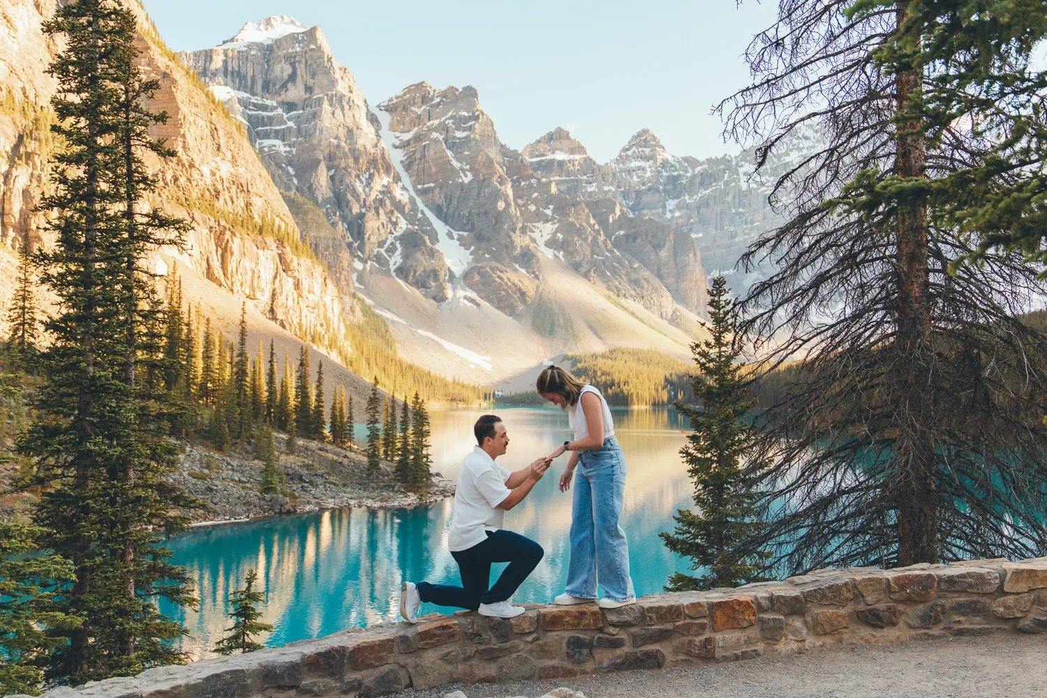 113_Couple-Marriage-Proposal-Moraine-Lake-Banff.webp