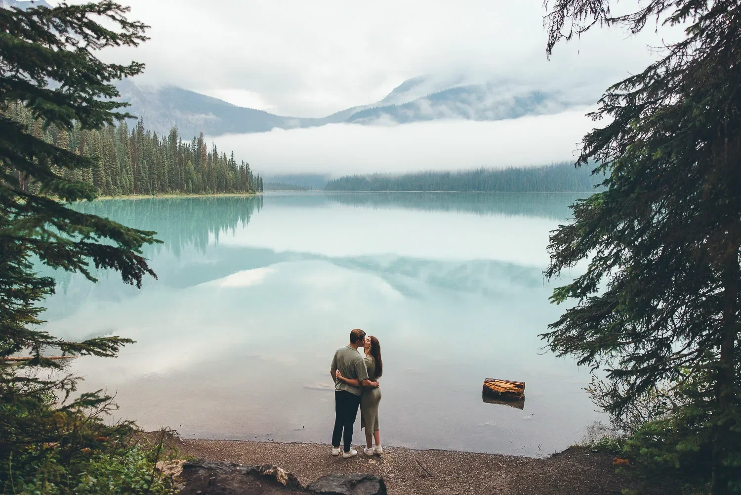 104_Couple-Kissing-Emerald-Lake-Canadian-Rockies.webp