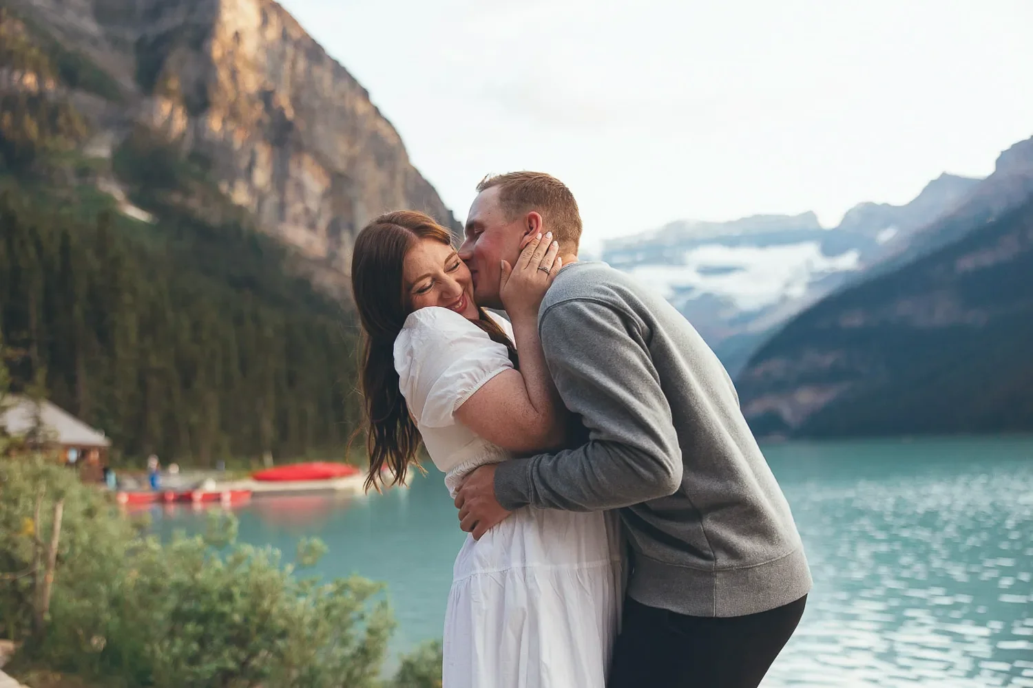 121_Couple-Engagement-Lake-Louise-Mountain-Landscape.webp