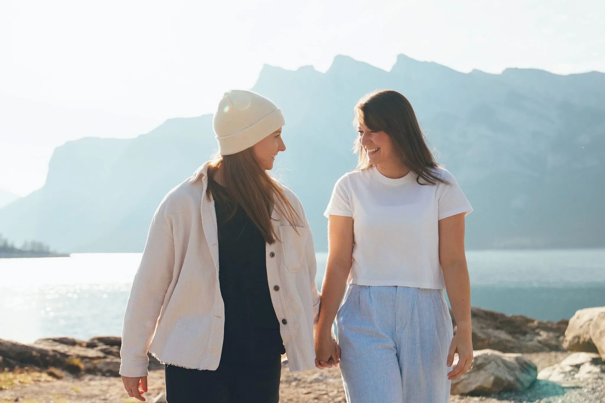 108_Couple-Holding-Hands-Banff-National-Park-Alpine-Lake.webp