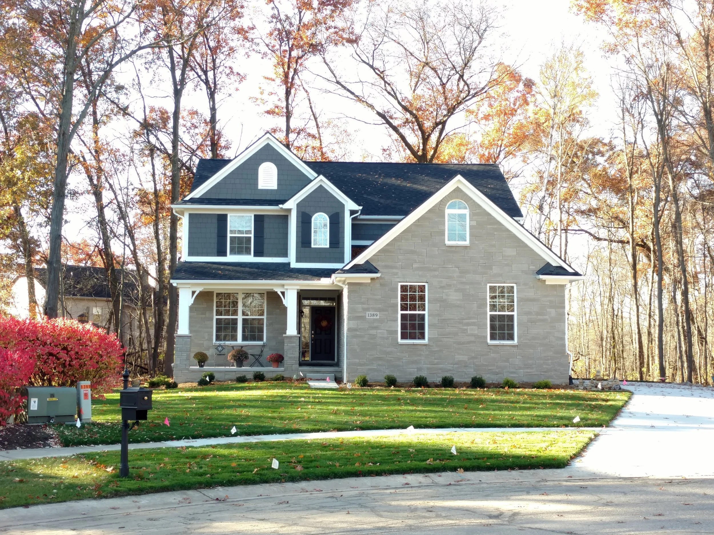 Photo+-+exterior+-+S.+Creek.jpg
