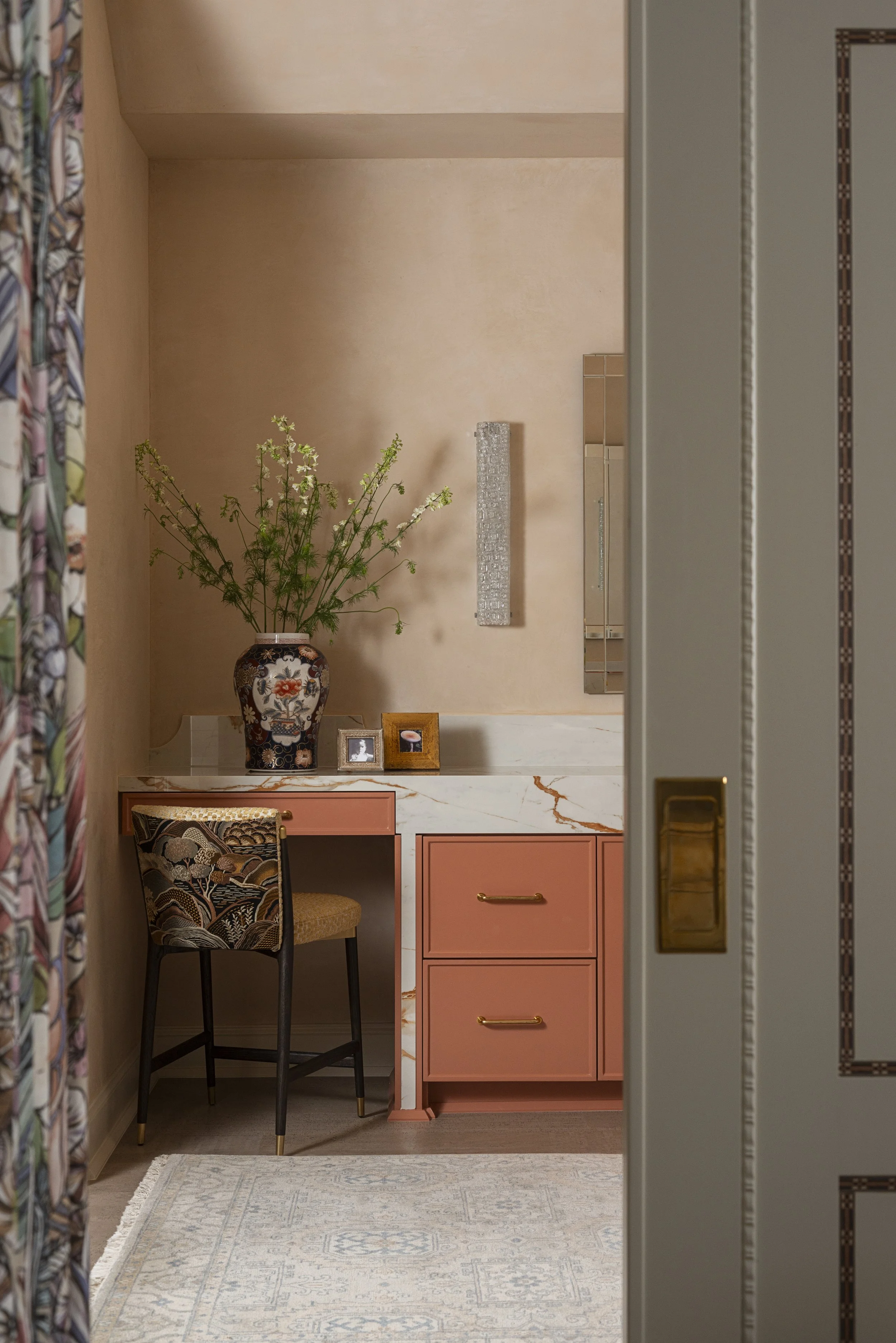Plaster Bath Walls.jpeg