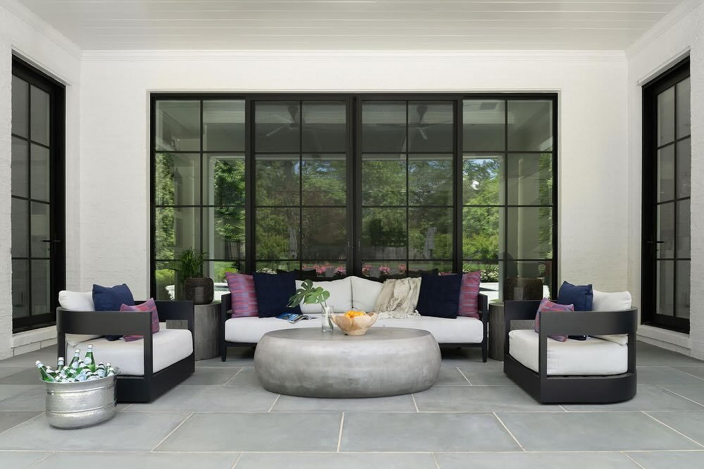 Happy First Day of Summer ☀️🍉⛱️

📸: @radiferaphotography 

#artdesignpartners #firstdayofsummer #homedesign #outdoordesign #moderndesign #timeless #timelessinteriors #interiorstyling #interiorsandhome #interiorinspiration #washingtondcinteriors #wa