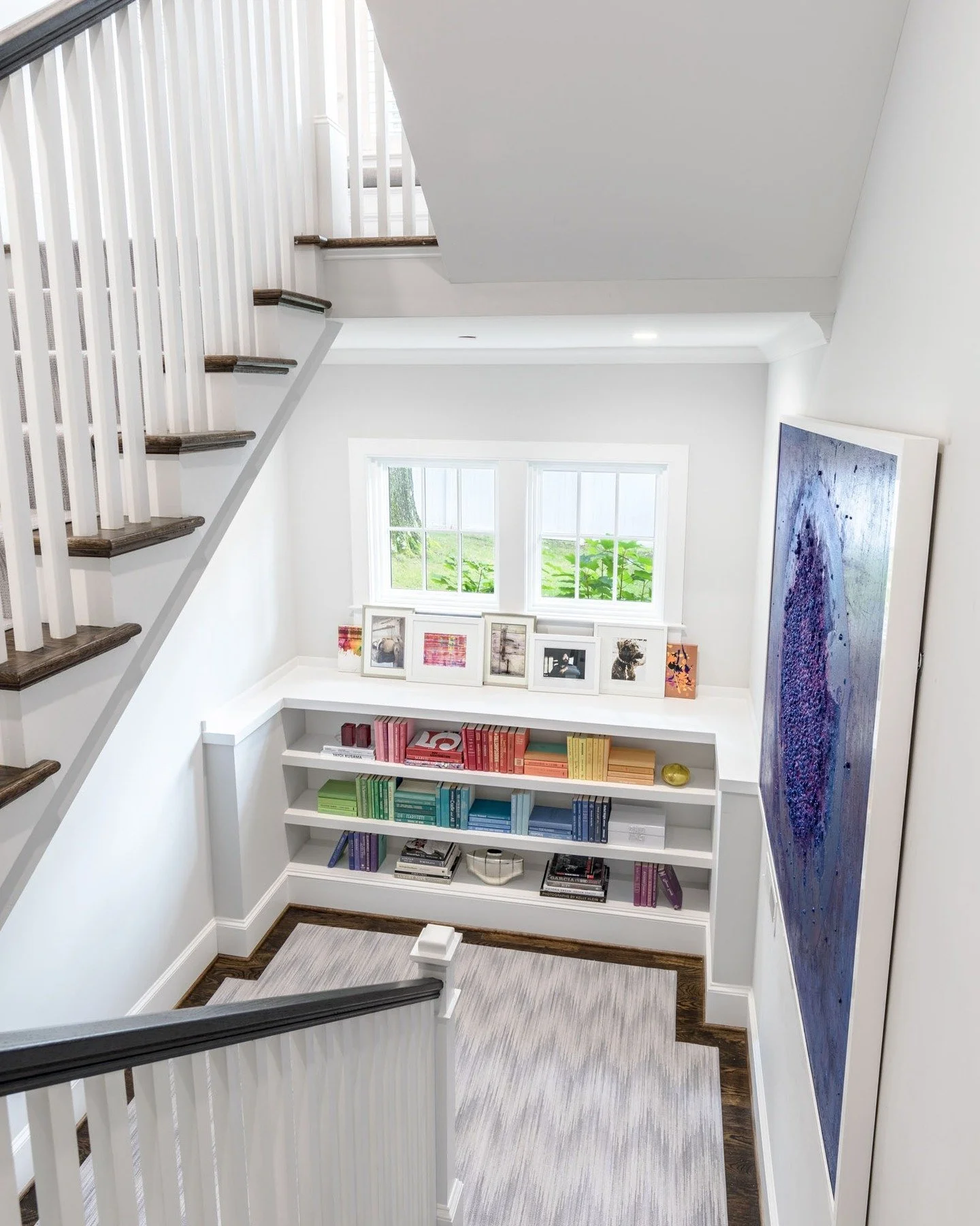 From colorful book collections to interesting artifacts and those all important family photo memories, accessories bring personality and life to our clients' homes!

#artdesignpartners #accessories #contemporarydesign #moderndesign #modernflair #mood