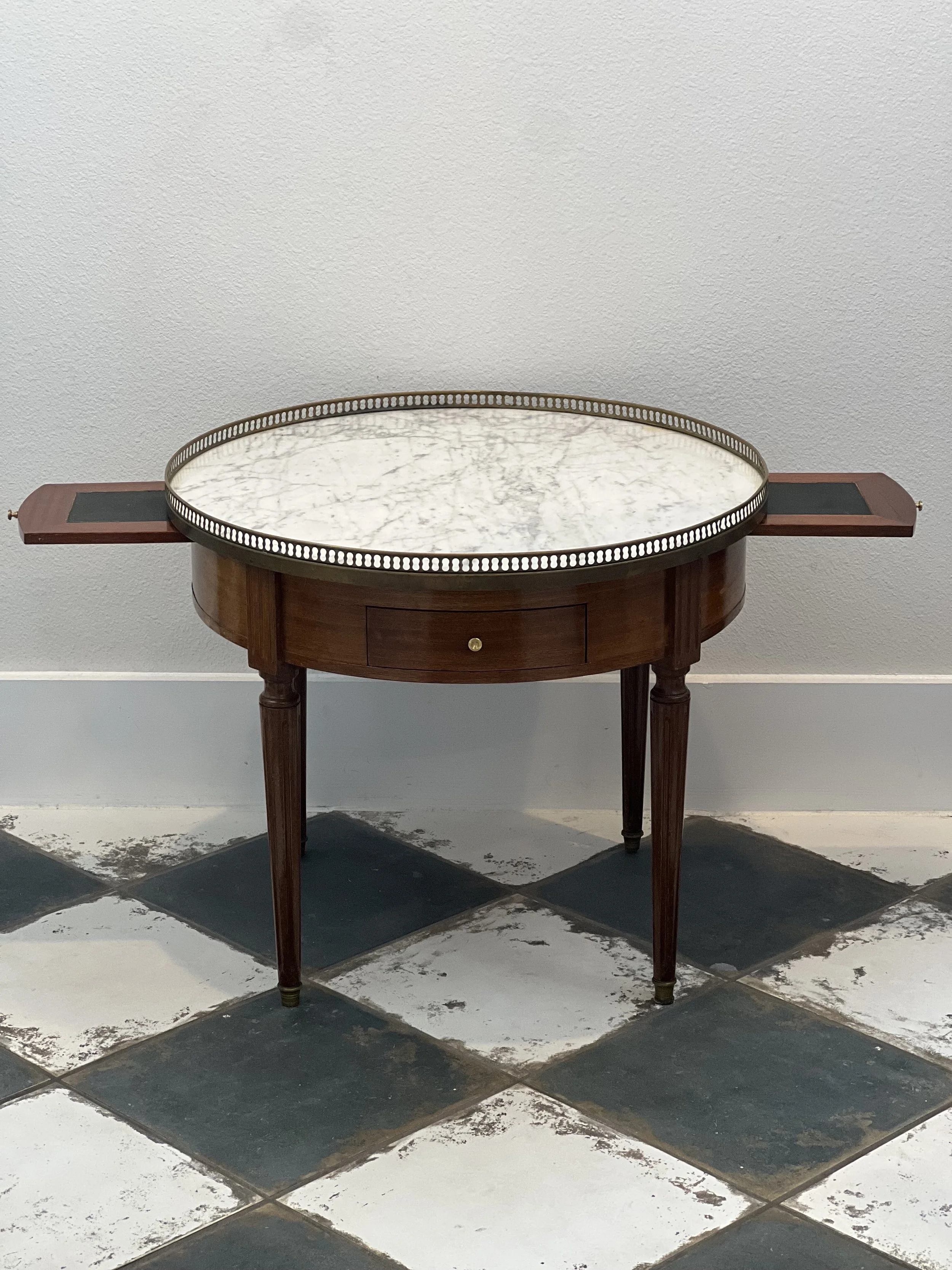 louis xvi round w brass gallery.jpg