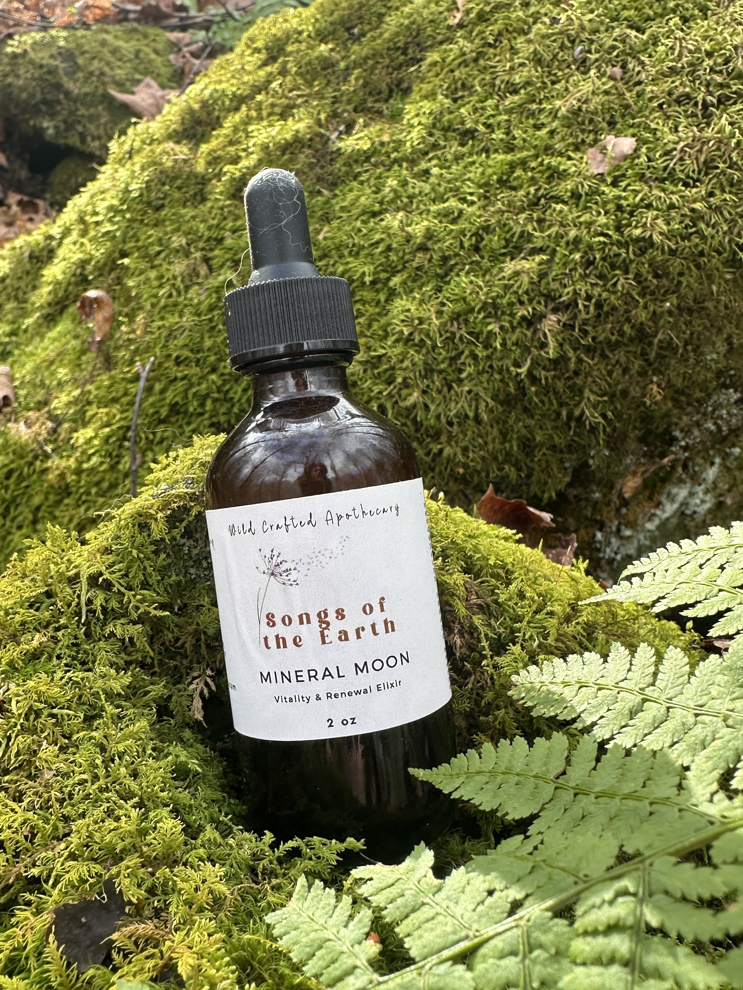 MINERAL MOON – Elixir