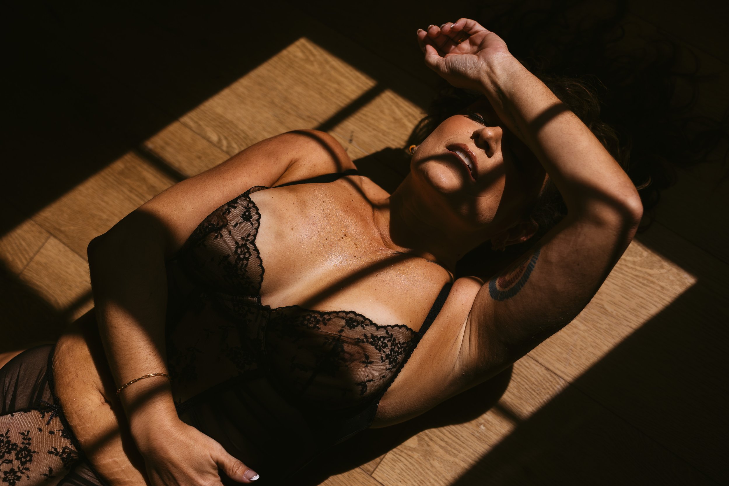 Lafayette Indiana Boudoir Photographer Pearl Studios - 2025-0190.jpg