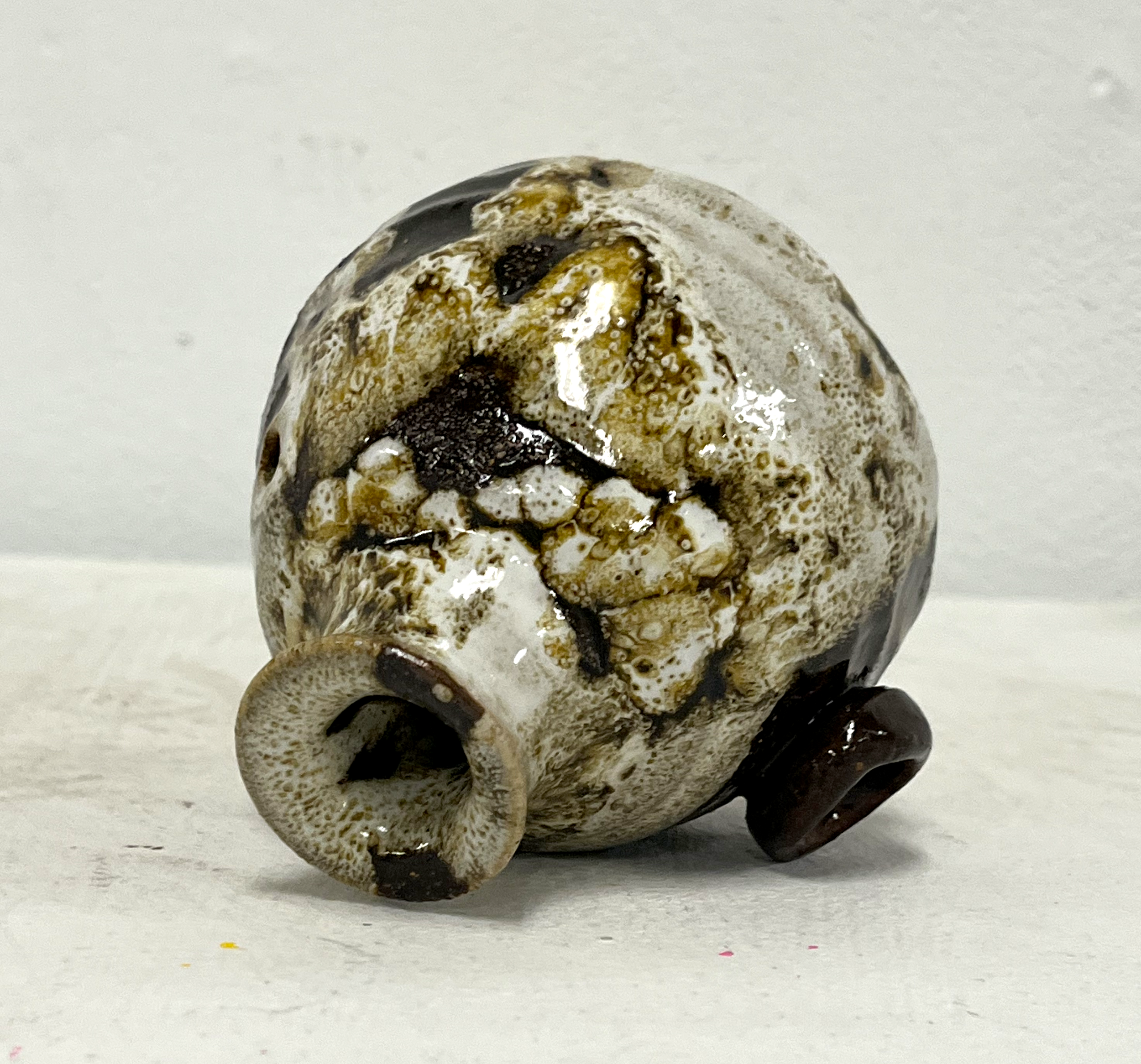 herb pipe, details.