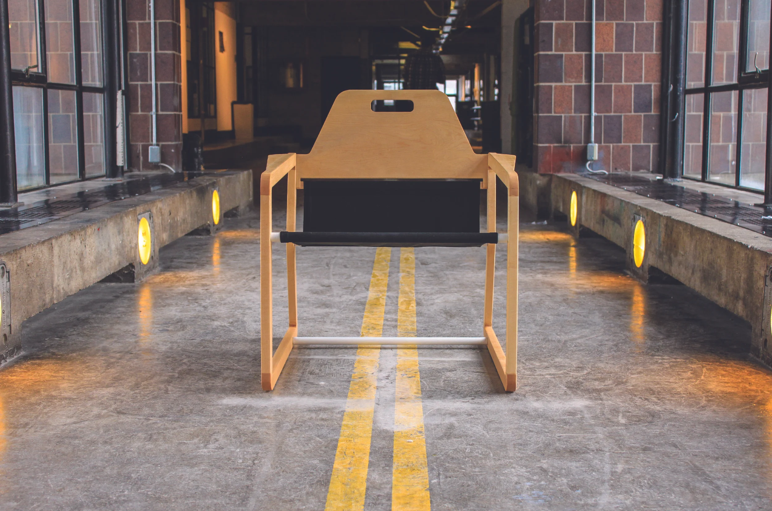 Kevin Reid - KR3 Lounge Chair-07.jpg