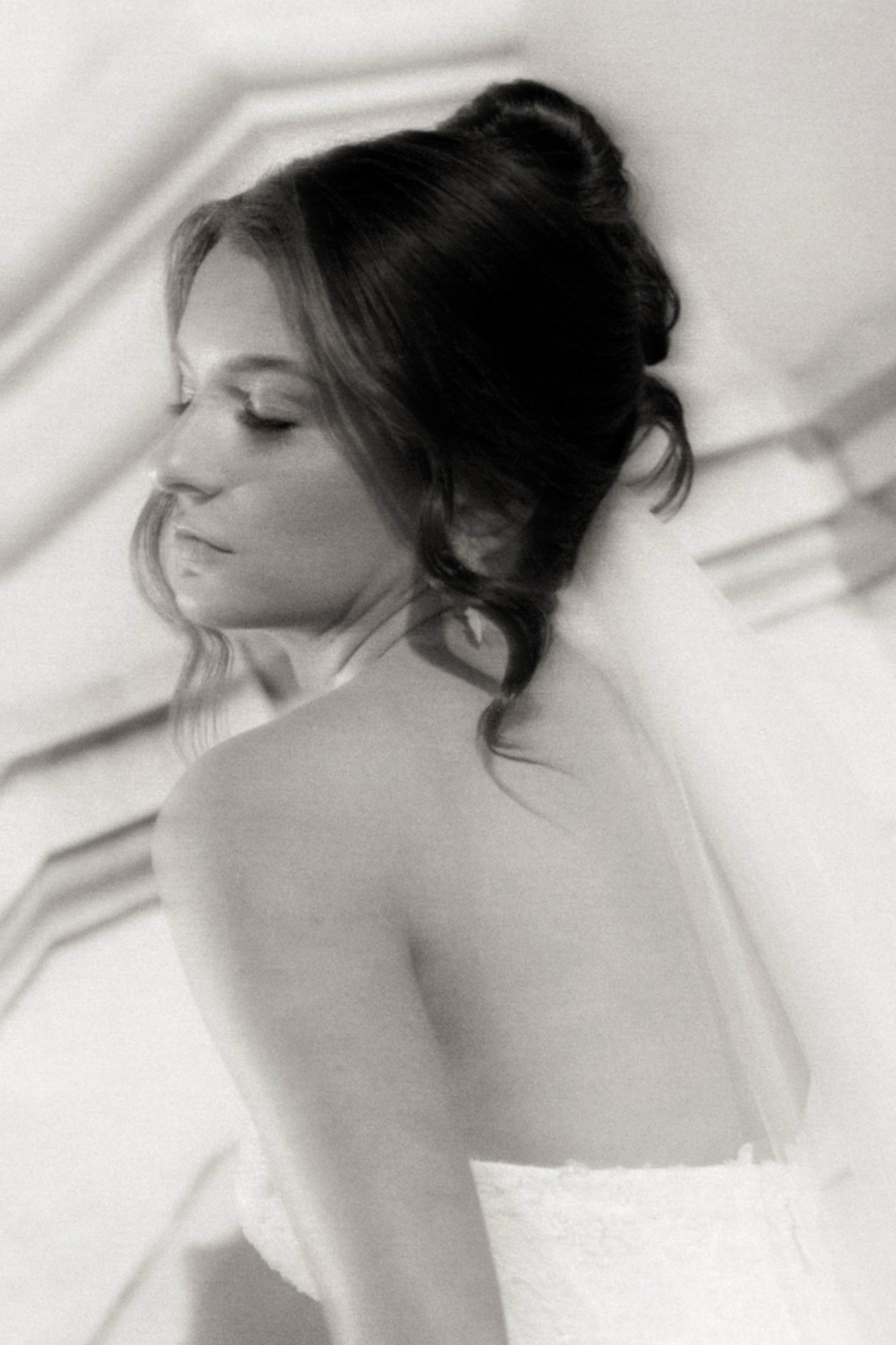 rebekah_bronwen_photography Baltimore wedding photographer, The Winslow, winter NYE wedding, flash photography 