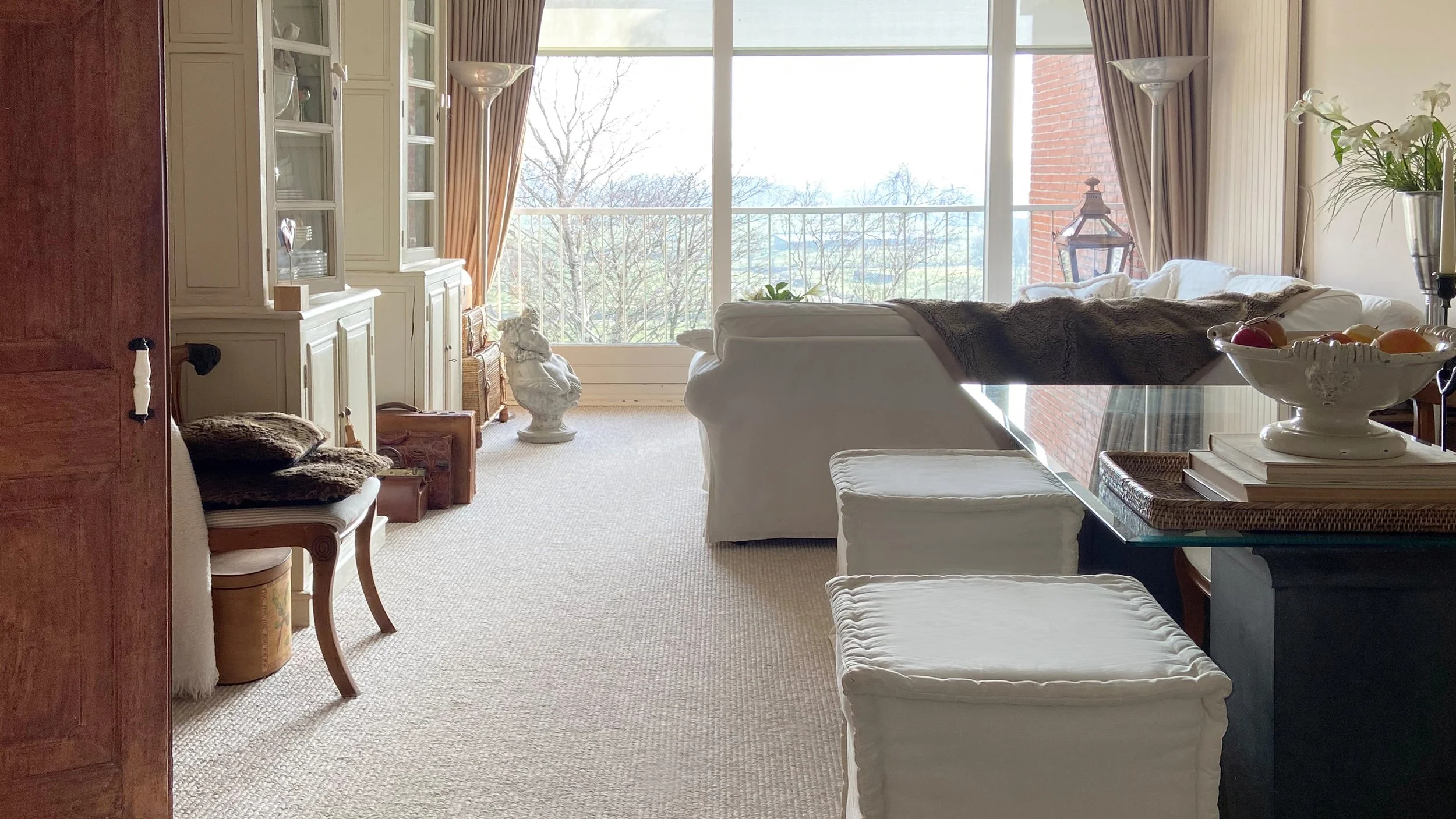 white-apartment-design-bedroom-long-island-designer-nina-van-alphen-designkopie.jpg