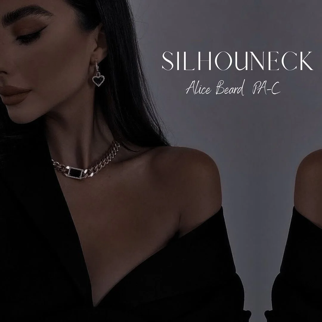 SILHOUNECK

#jawline #myellevate #jawlinefiller #jawlinecontouring #morpheus8 #liposuction #inmode #morpheus8inmode #ellevate #chin #neck #necklift