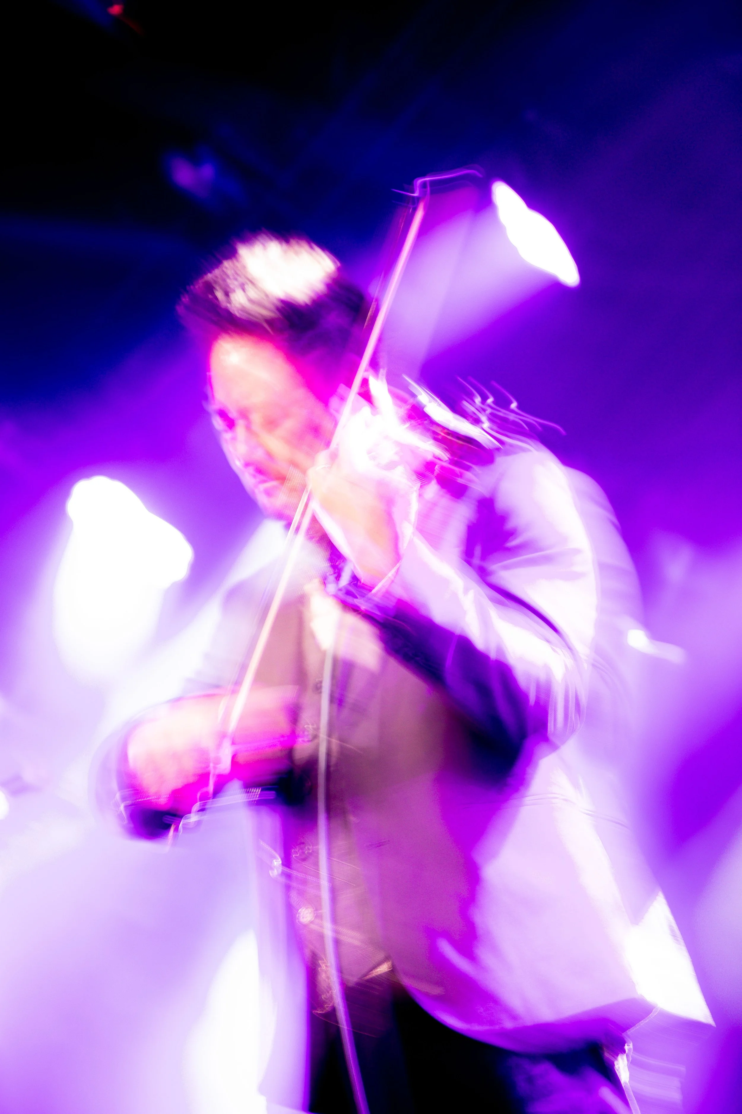 Aaron_Madigan_ayaymad_Kishi Bashi_20260326-_18A9815.jpg