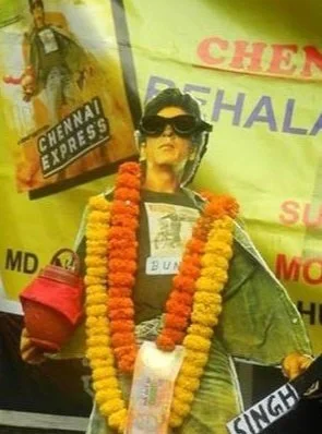 Worship of Shah Rukh Khan cutout in Chennai, 2013
