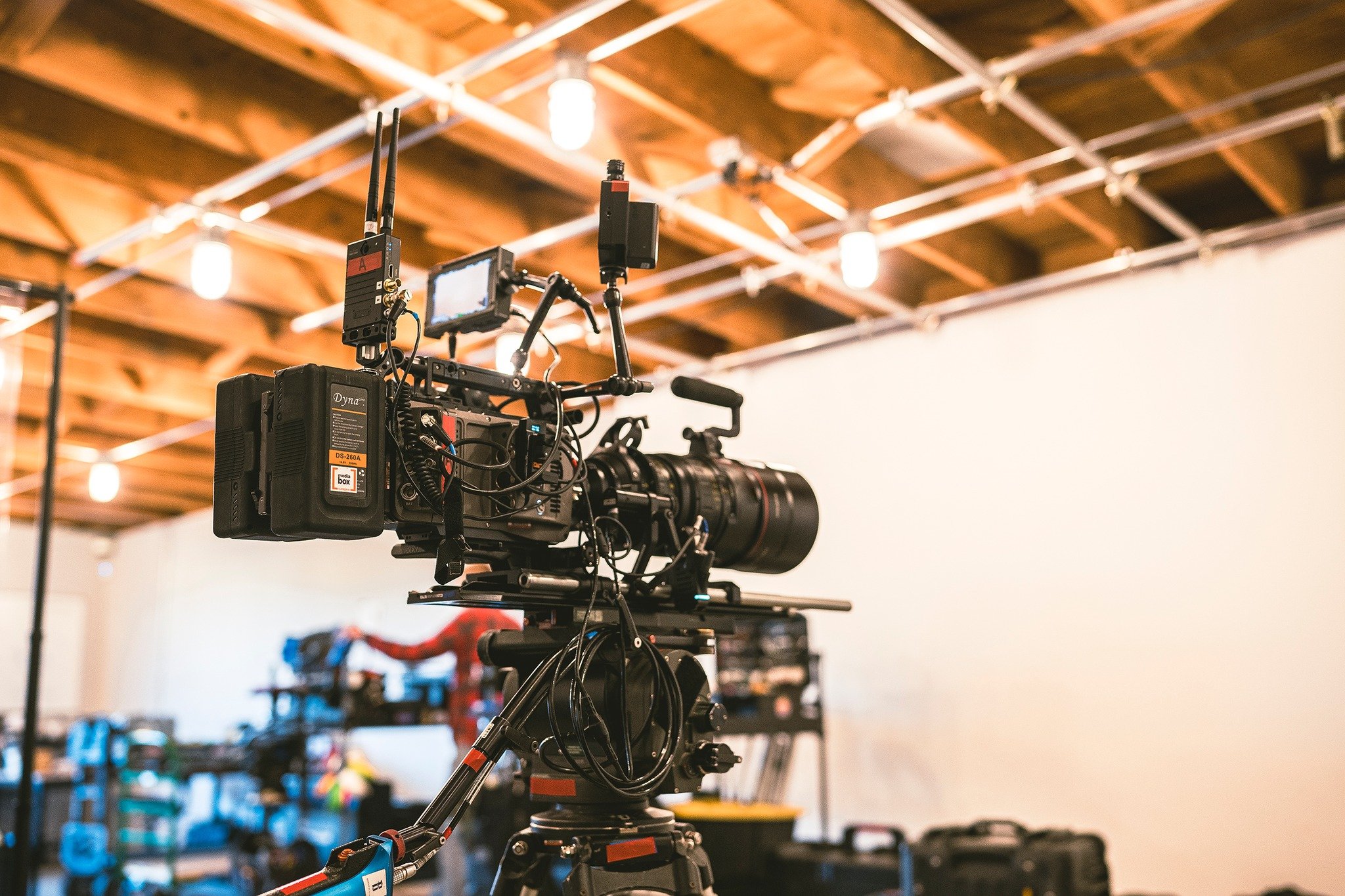 Gear up!

.
.
.
.
.
.
#videoproduction #film #filmmakerslife #behindthescenes #filmdirector #director #filmcrew #filmmakers #directorofphotography #movie #filmmaking #filmmakinglife #cinematographylife #filmmakerlife #setlife #moviemaking #filming #c