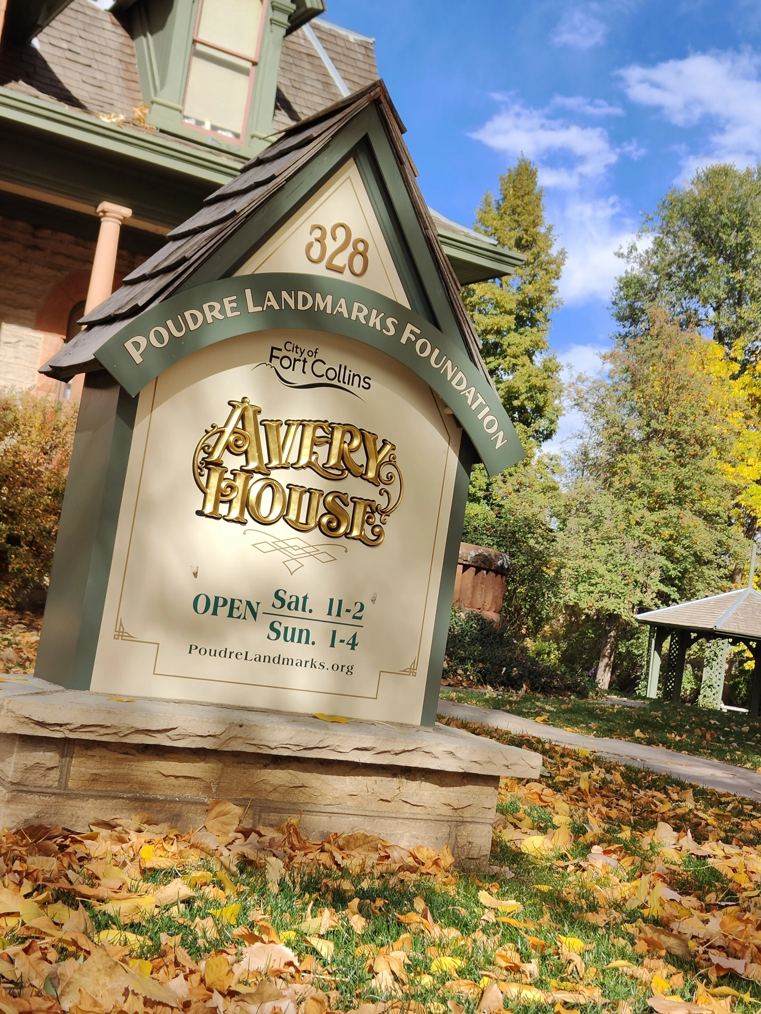 Rasor Rants | 90s Witch Vibes at the Avery House