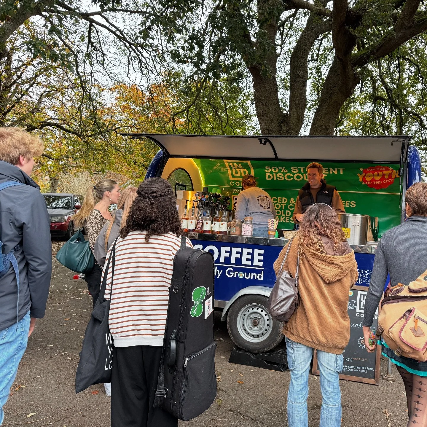 We&rsquo;re in the park today 11.30-2pm today! 🌳 Going to navigate the massive downed tree &ndash; who&rsquo;s up for the adventure? 👀

And more importantly&hellip; who&rsquo;s coming to Karaoke Carols this Sunday? 🎤🎄 Let us know below! ⬇️

#Park