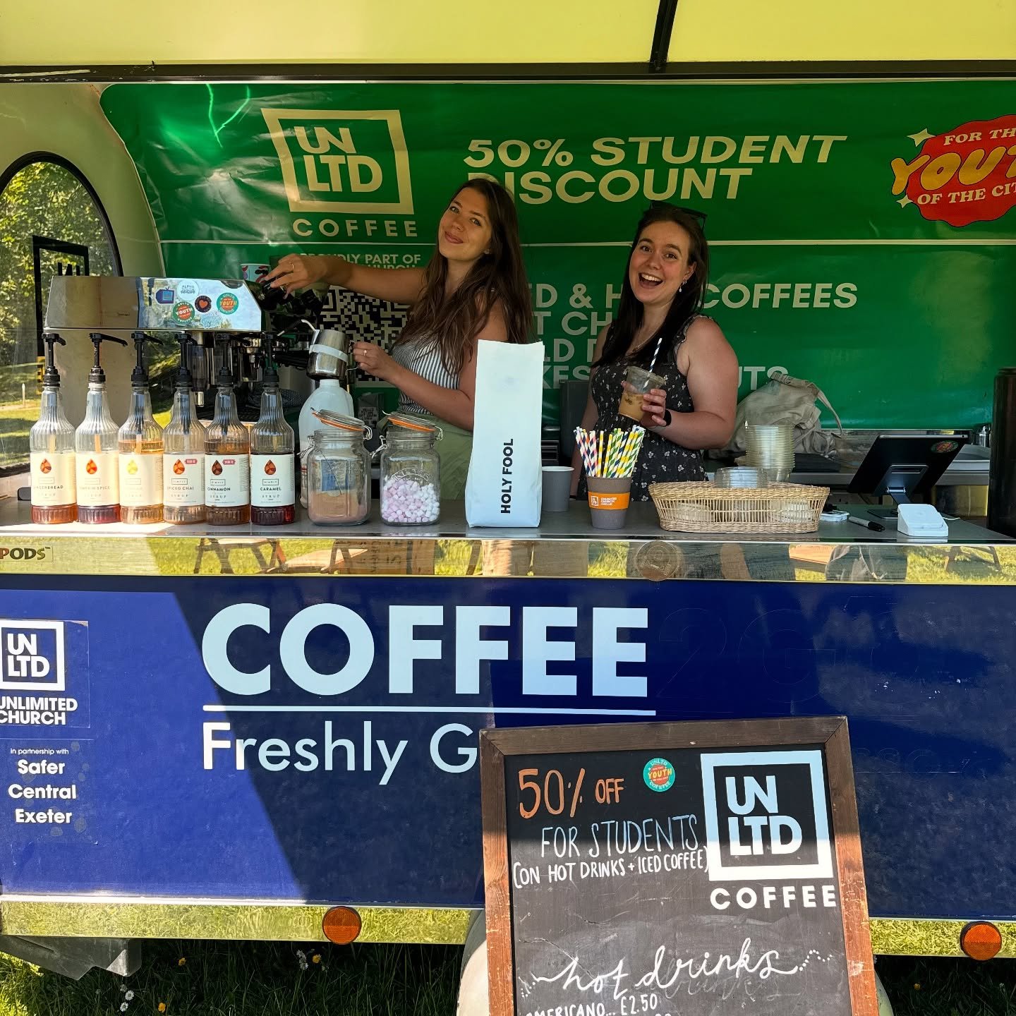 Weather looking a bit sus? 🤨 Who cares! UNLIMITED COFFEE is happening in Bury Meadows at lunch time today. ☕️💨

This lunchtime is your last chance to get your UNLTD Coffee fix for a couple of weeks because Matt is (selfishly 😒) headed out on holid