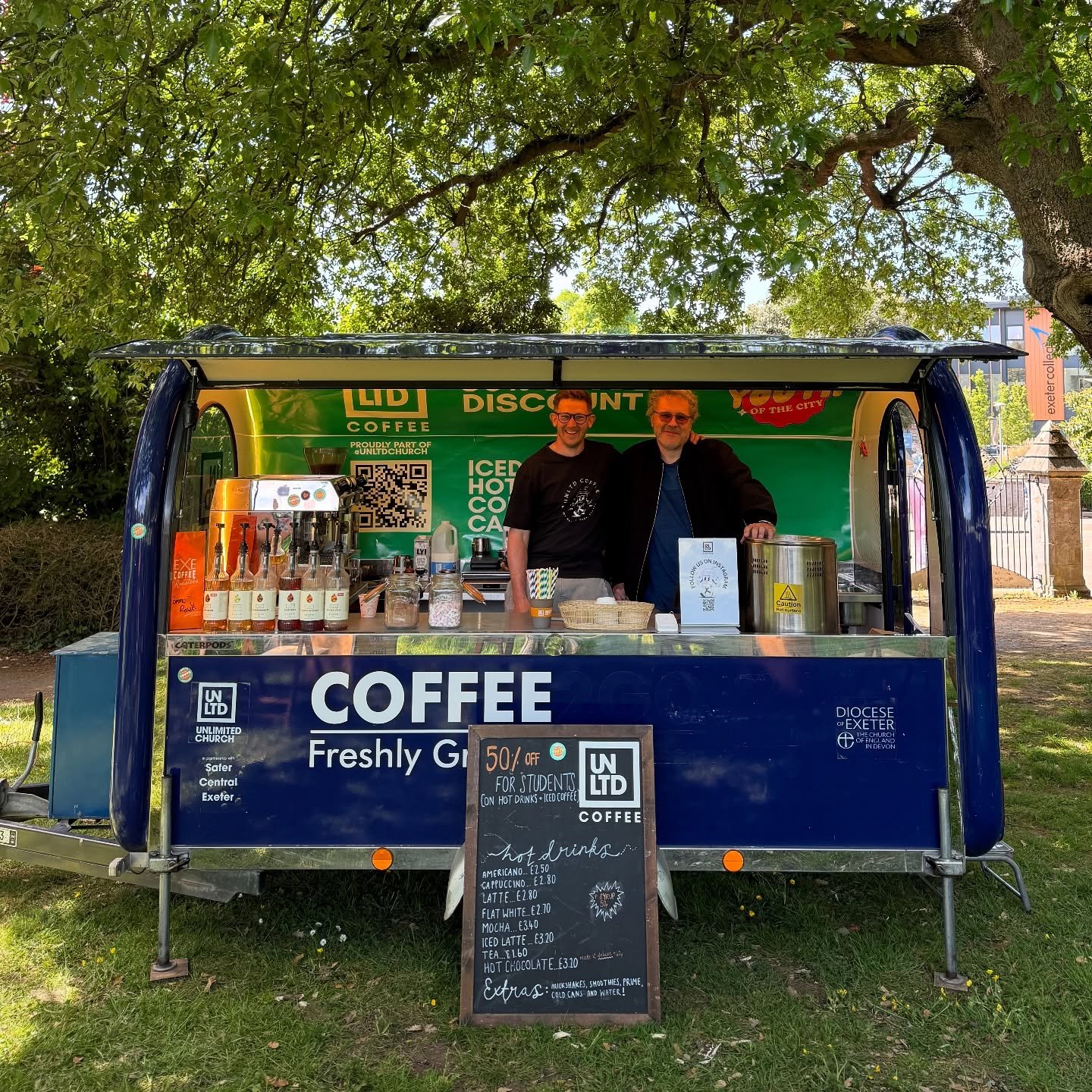 ☀️ UNLTD COFFEE OUT IN THE PARK TODAY!
Beautiful weather. Beautiful people. Beautiful coffee.

We be in Bury Meadows very shortly 🌿☕

#UNLTDCoffee #CoffeeInThePark #ExeterStudents