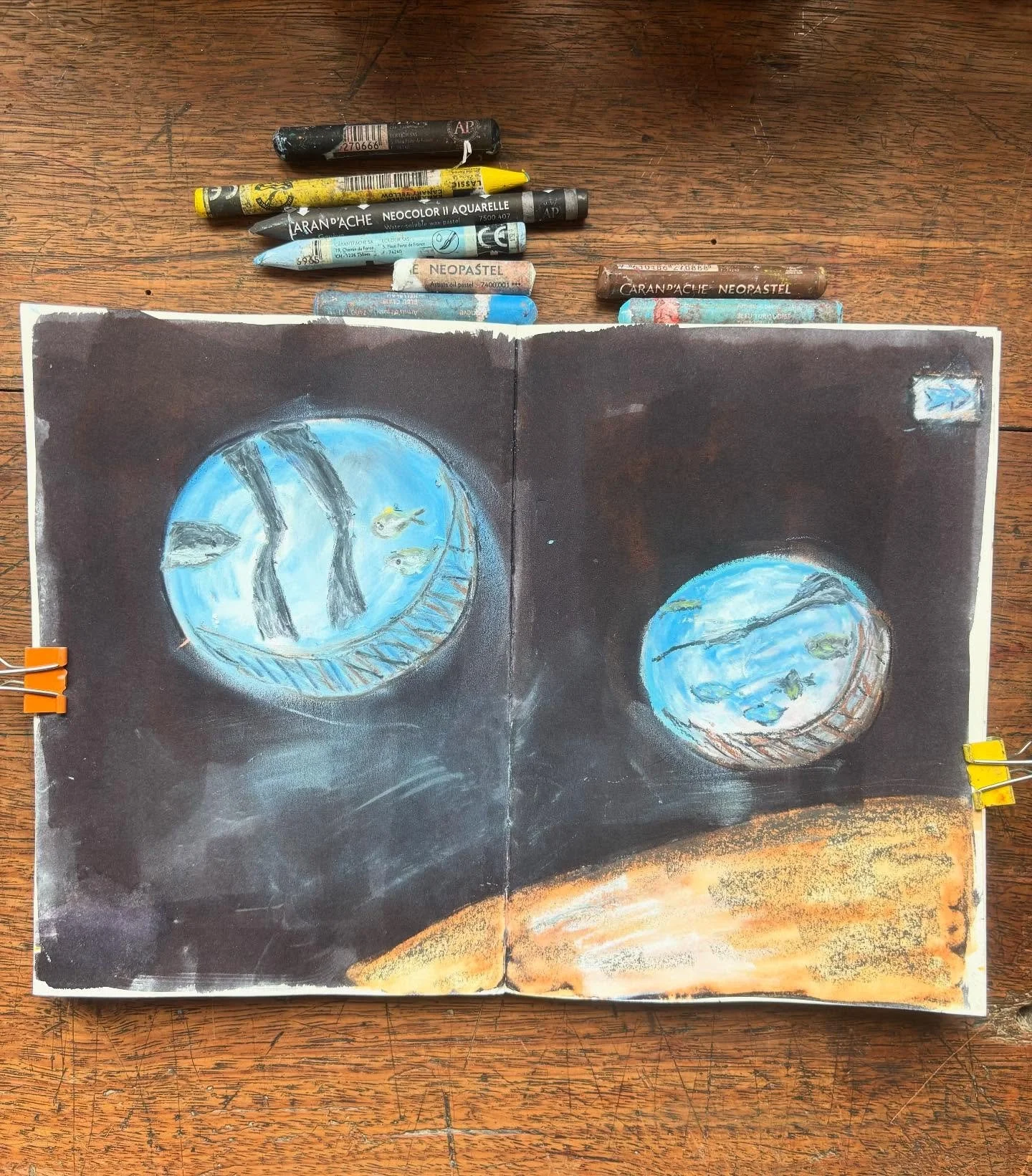 Day 31/31of the #3materialsdrawingchallenge
Hosted by: @kathryn_boyt
@naomitippingillustrator
@charlotte.durance 

Drawing every day for 31 days with just three materials for 30 minutes 

And it&rsquo;s a wrap!! I enjoyed yesterday&rsquo;s aquarium d