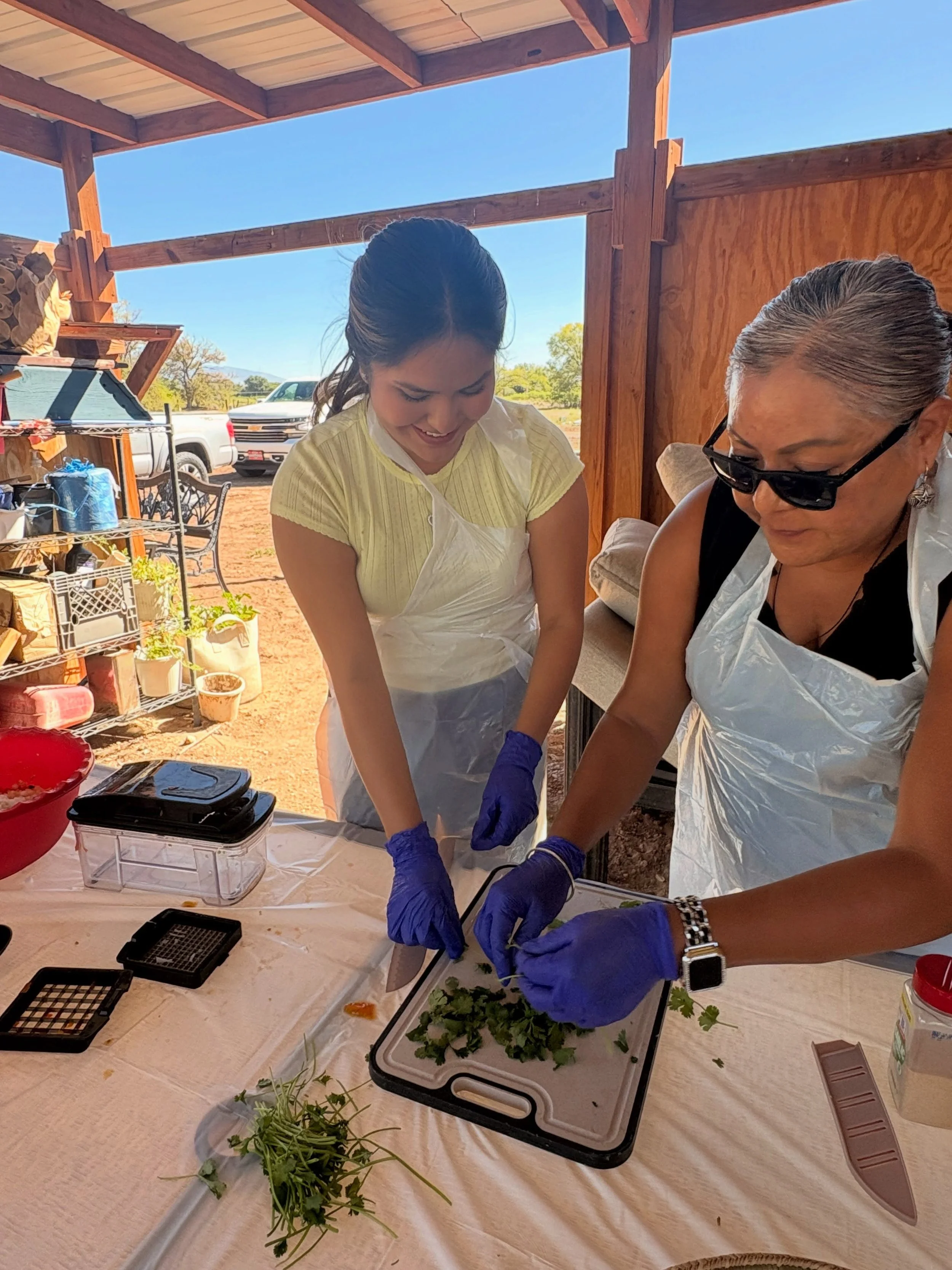 🌱 Growing community, one connection at a time.

Native Women Lead had such a wonderful time at Cotton Blossom Gardens, coming together over fresh ingredients, good food, laughter, and community. 💜

From chopping and mixing to sharing the finished f