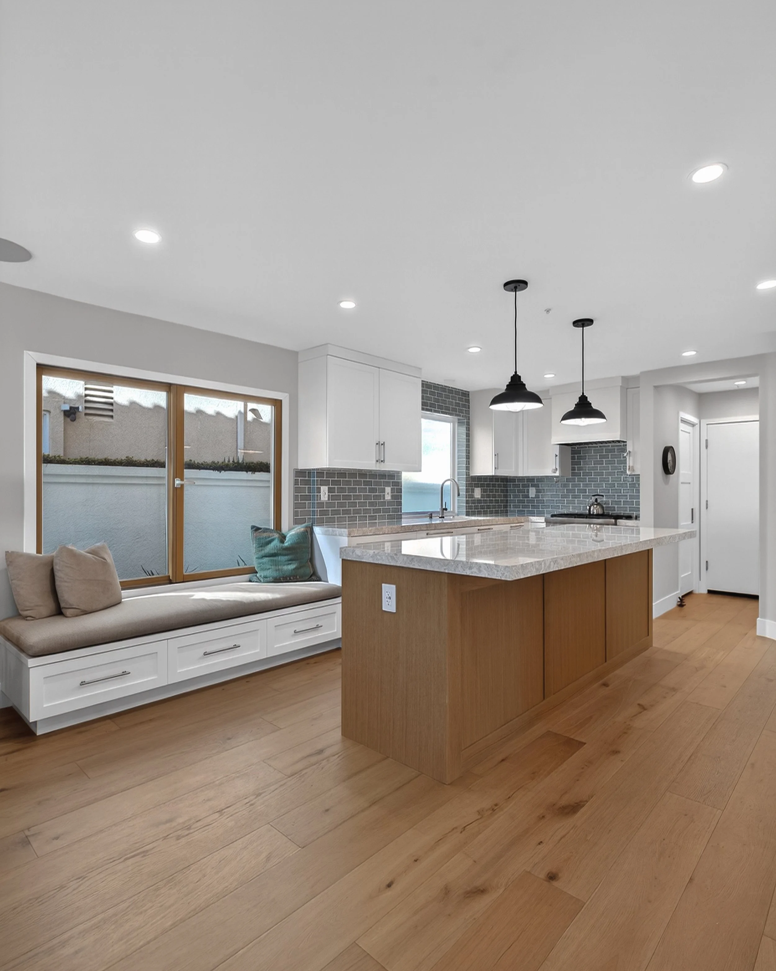 11 Santa Lucia_HighRes34.jpg