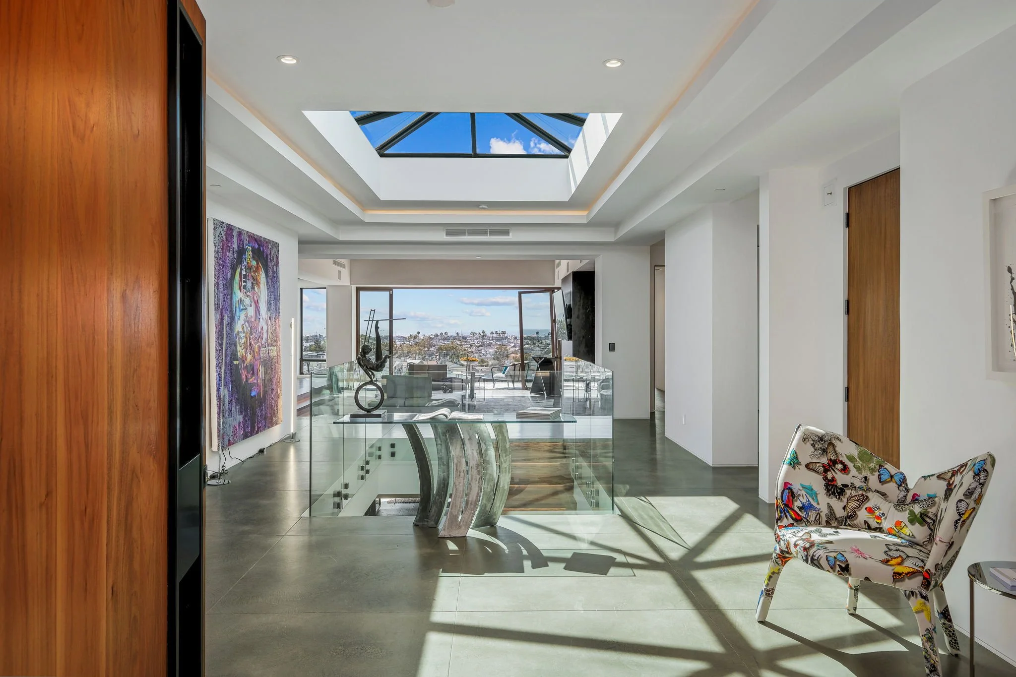 1215 Dolphn Terrace-7.jpg