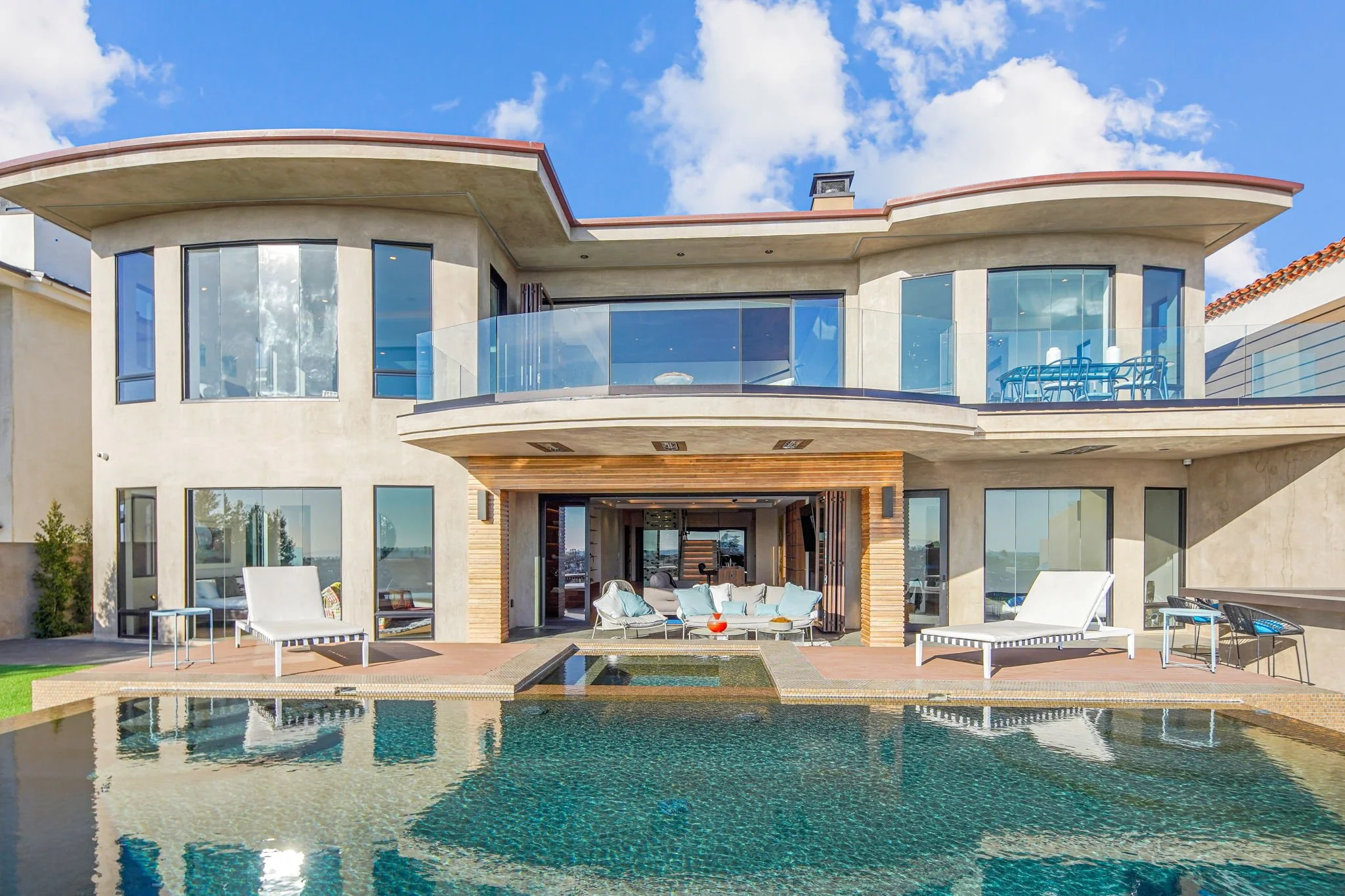 1215 Dolphn Terrace-84.jpg