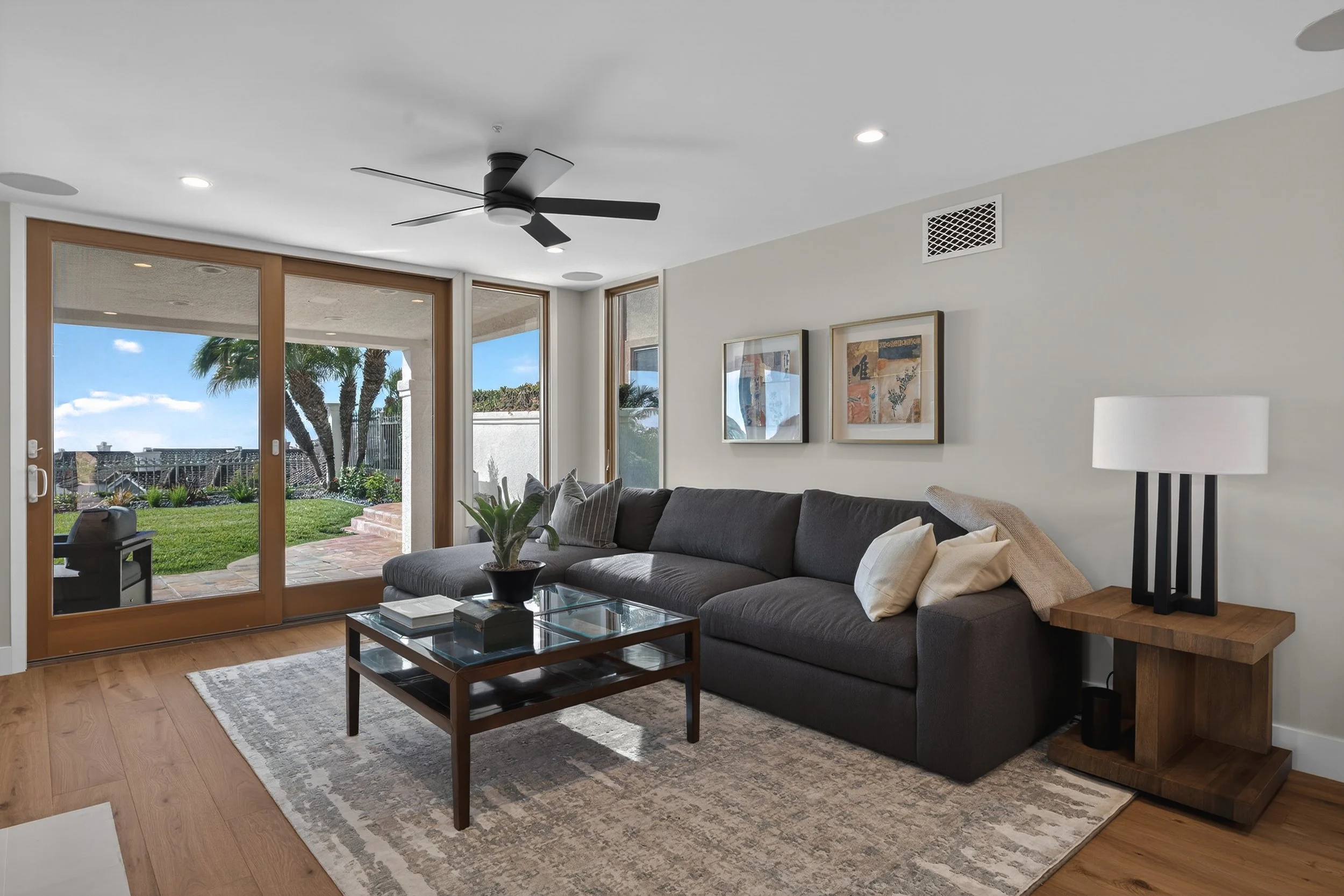 11 Santa Lucia_HighRes03.jpg