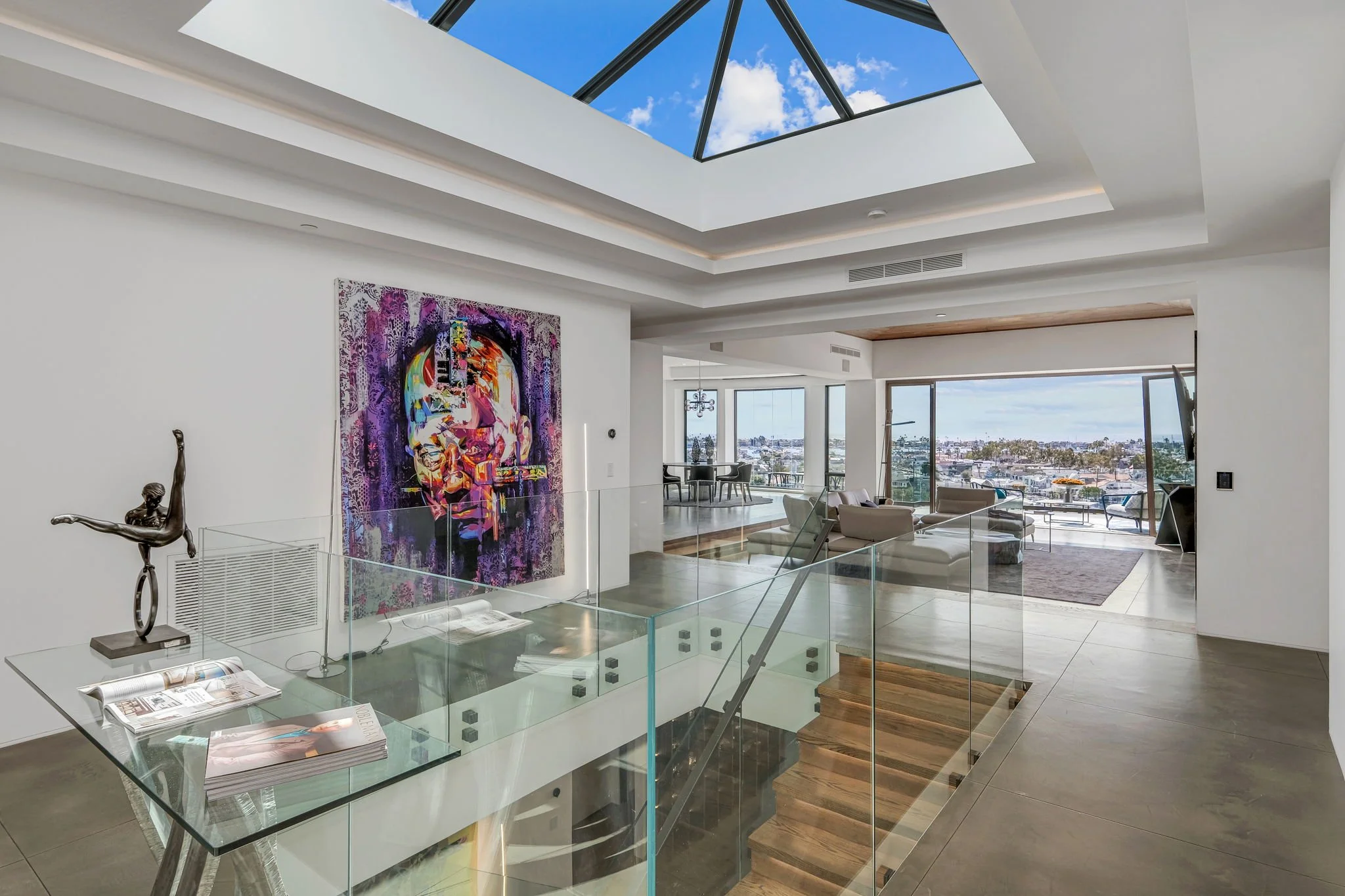 1215 Dolphn Terrace-8.jpg