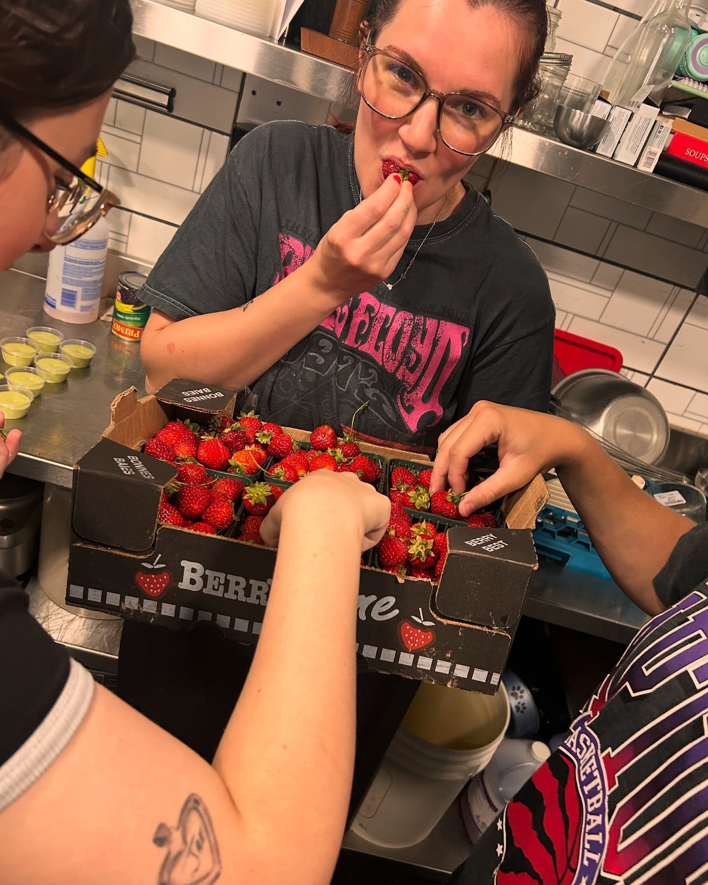 Too good I couldn&rsquo;t even put them down before the kitchen staff had their hands full of these delicious berries 🍓🤤
Showed off today on a special salad with 
Aged cheddar cheese, candied pecans and pickled red onions all tossed with greens in 