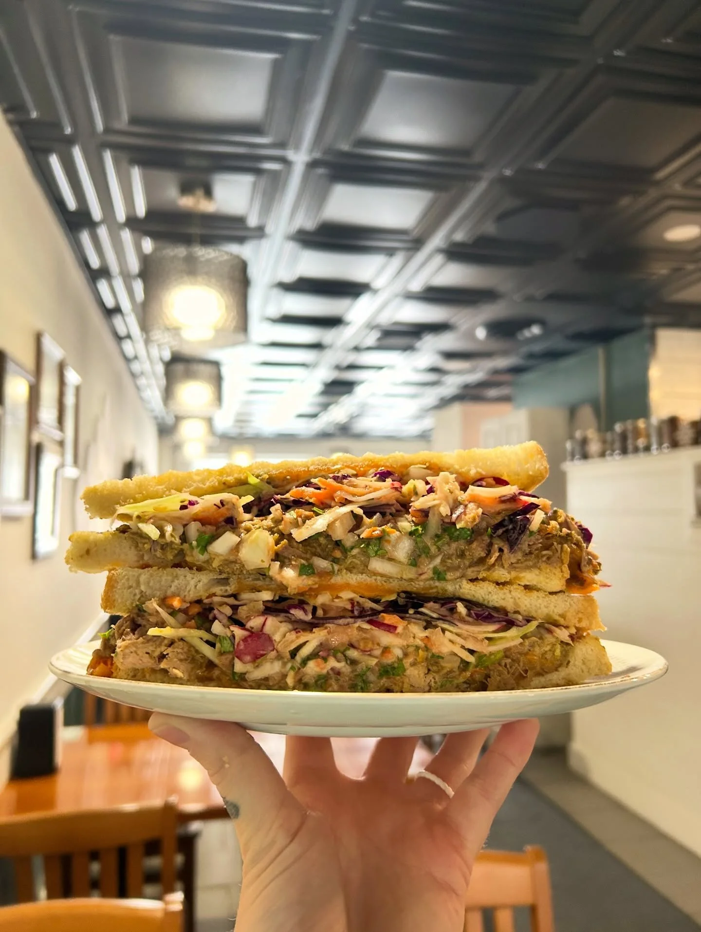 Couldn&rsquo;t bring the sunshine and positive temperatures back from Mexico, but we can bring food inspiration 🤤
On special :

Braised pork shoulder in a roasted poblano pepper sauce, panini pressed with black bean spread, cheddar cheese, pico di g