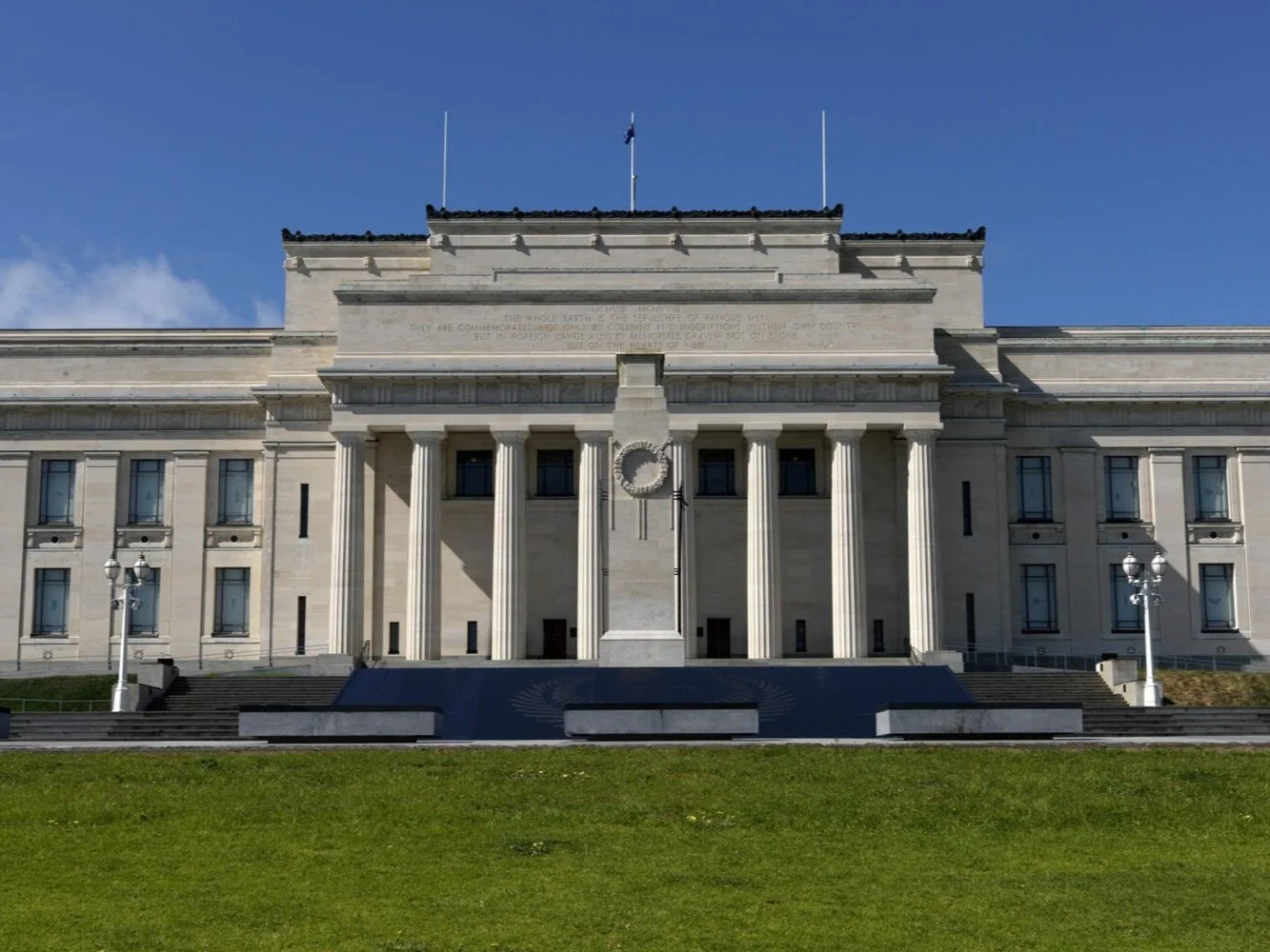 AUCKLAND MUSEUM