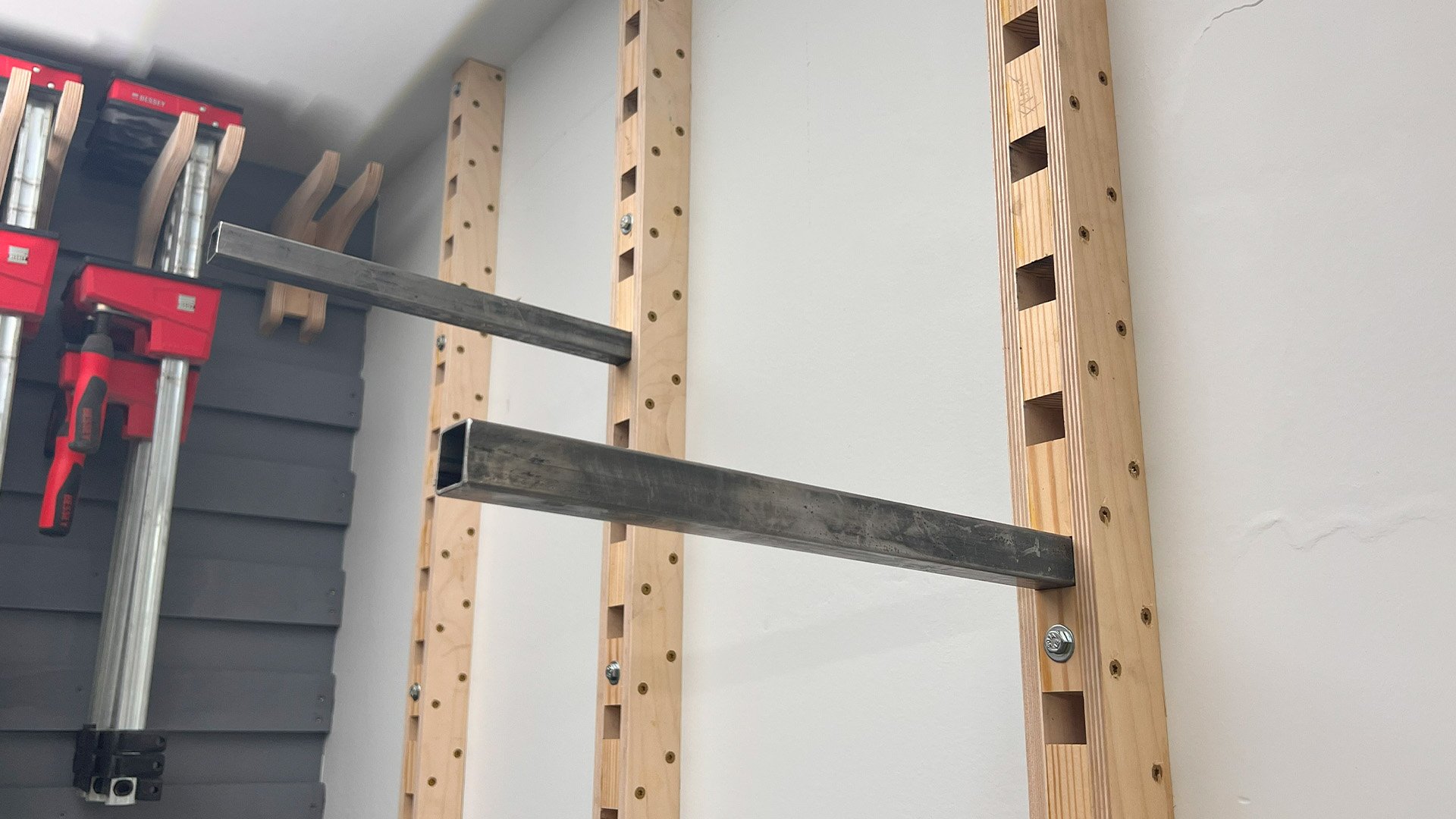 WALL STORAGE.jpg
