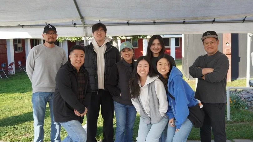 On the first Saturday of even months, a team of volunteers goes to serve breakfast to our neighbors experiencing homelessness in Buena Park. We partner with CPC and First Southern Baptist Church in preparing and serving a hot meal and fellowshipping 