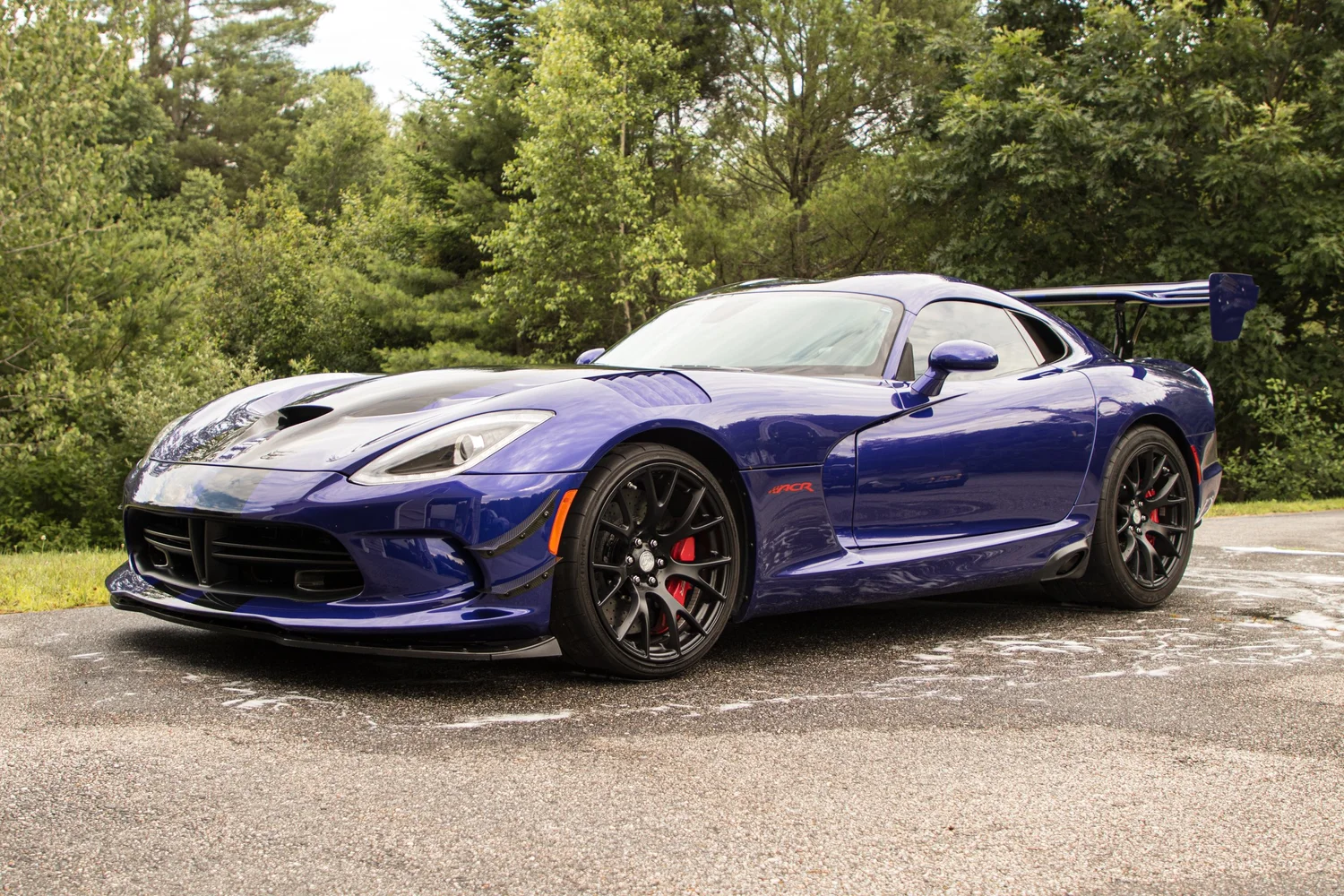 Dodge Viper ACR — full paint correction and ceramic coating