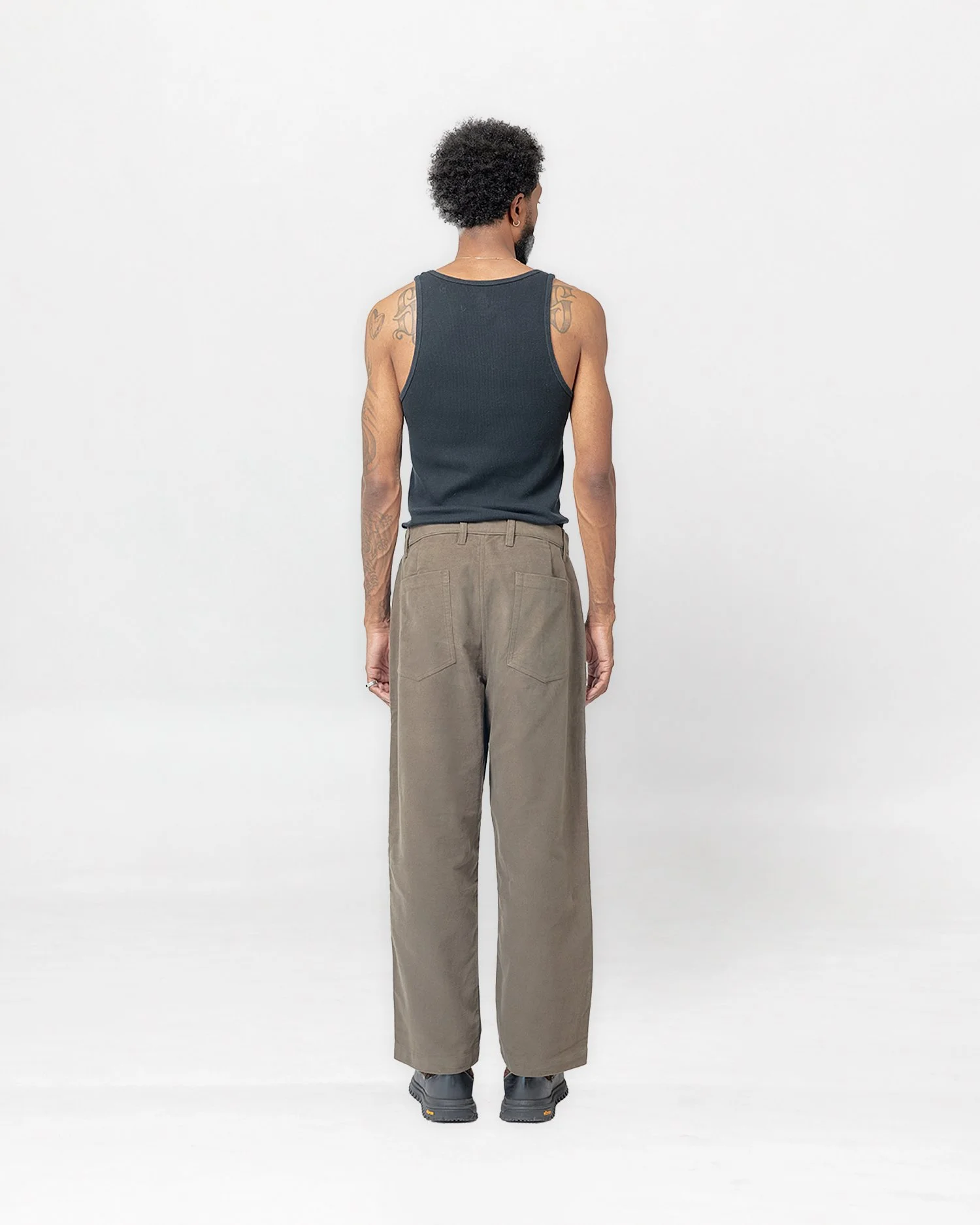 Commute Pant Olive Back.jpg