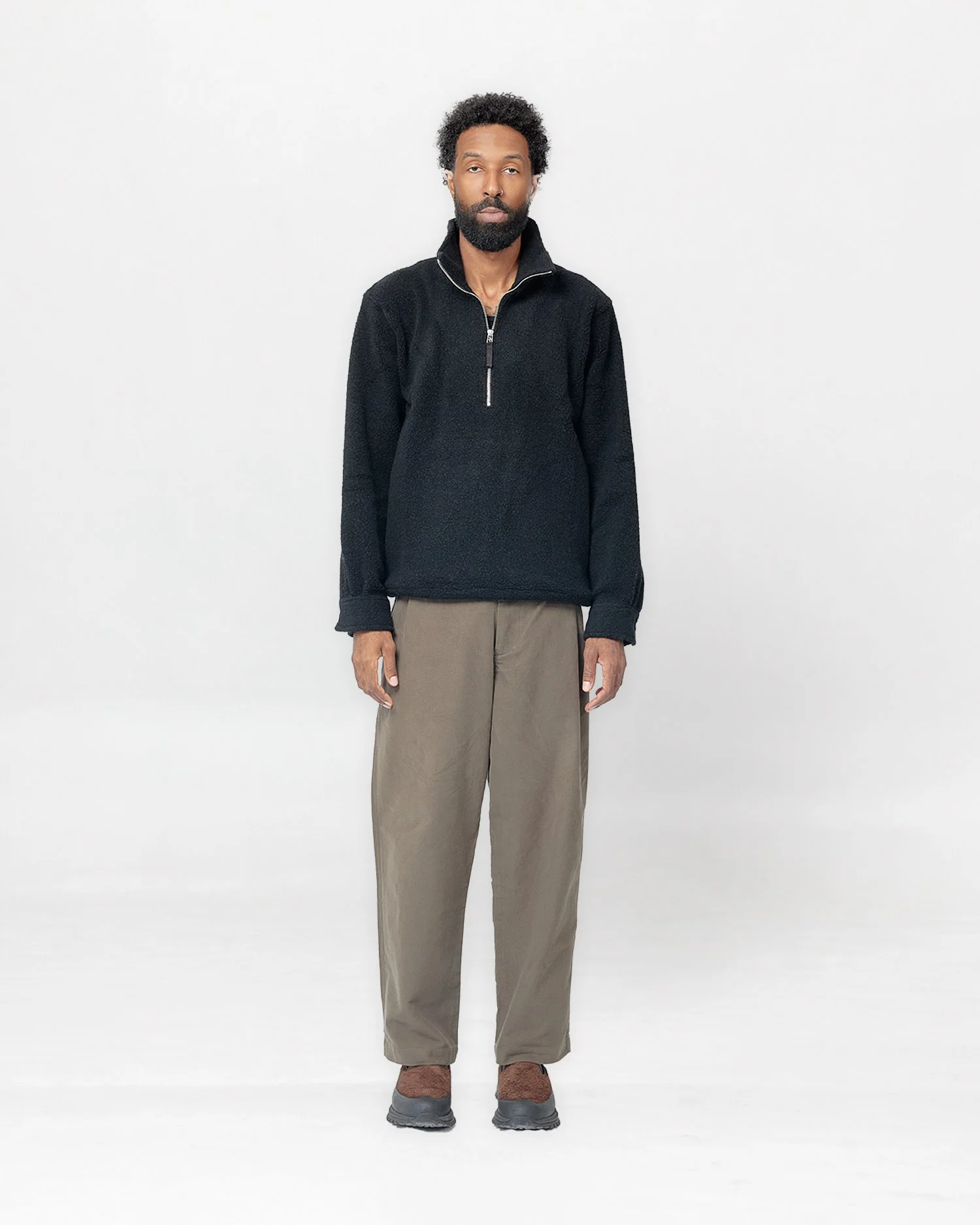 TRAVELER HALF-ZIP [BLACK]
