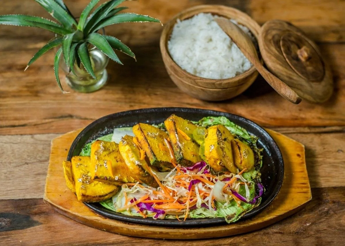 Indian Breakfast in Gili Trawangan: What to Order Beyond Eggs and Toast