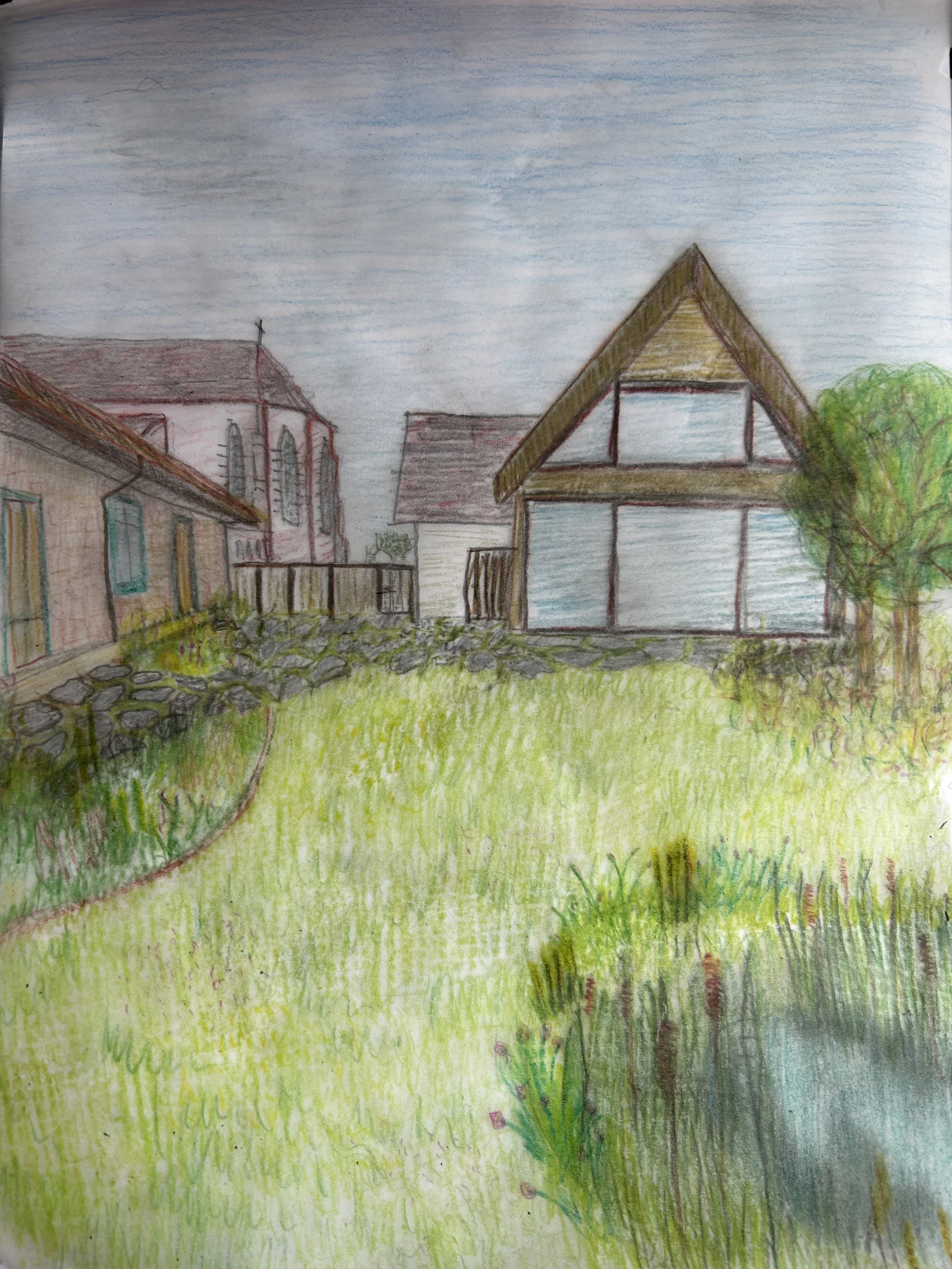 Een schets van een ecologische tuin met twee houten huizen en een wadi.