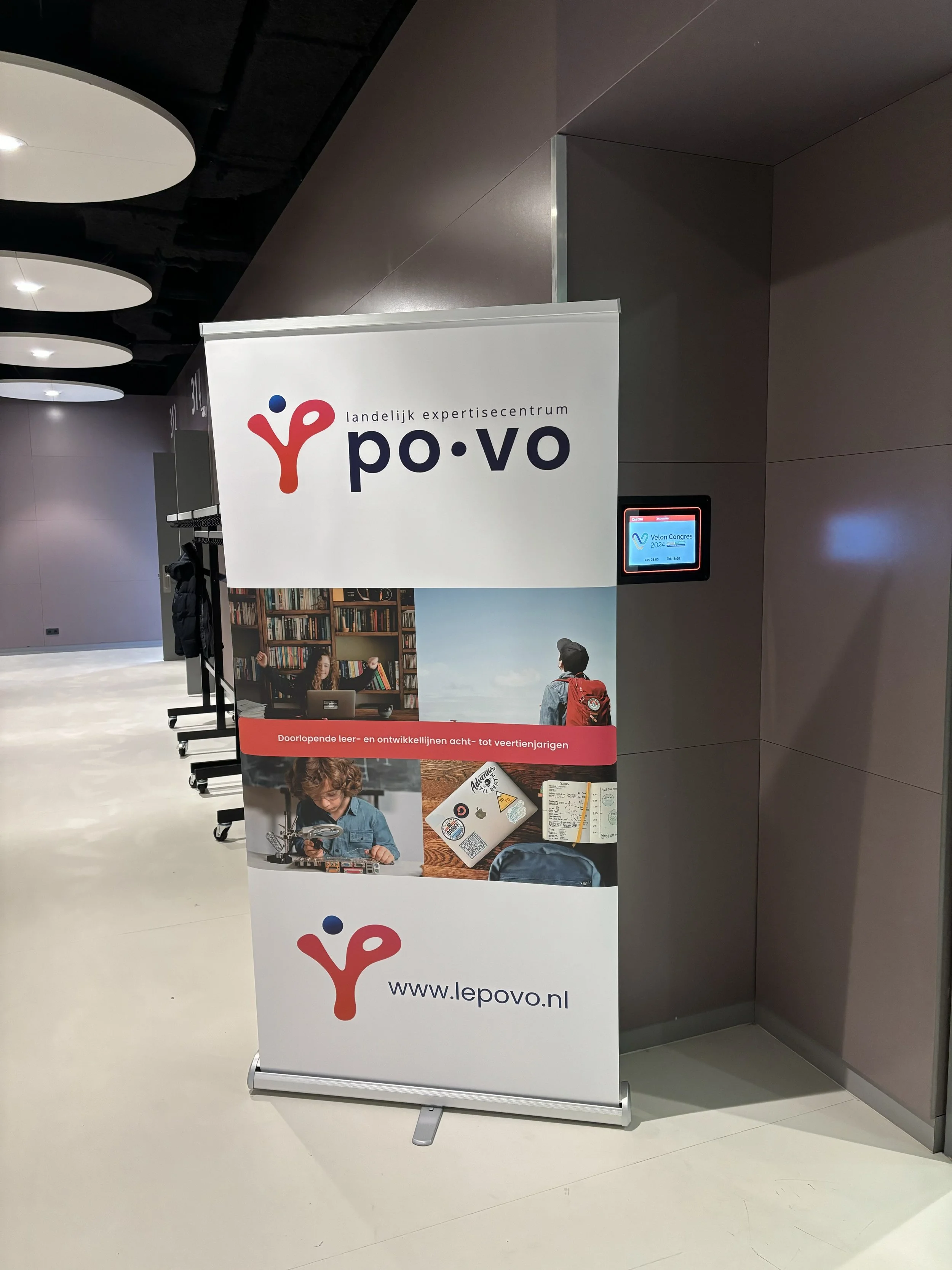 Lectoren vertellen over hun onderzoekslijnen - LEPOVO Wereldcafé bij het Veloncongres 2024