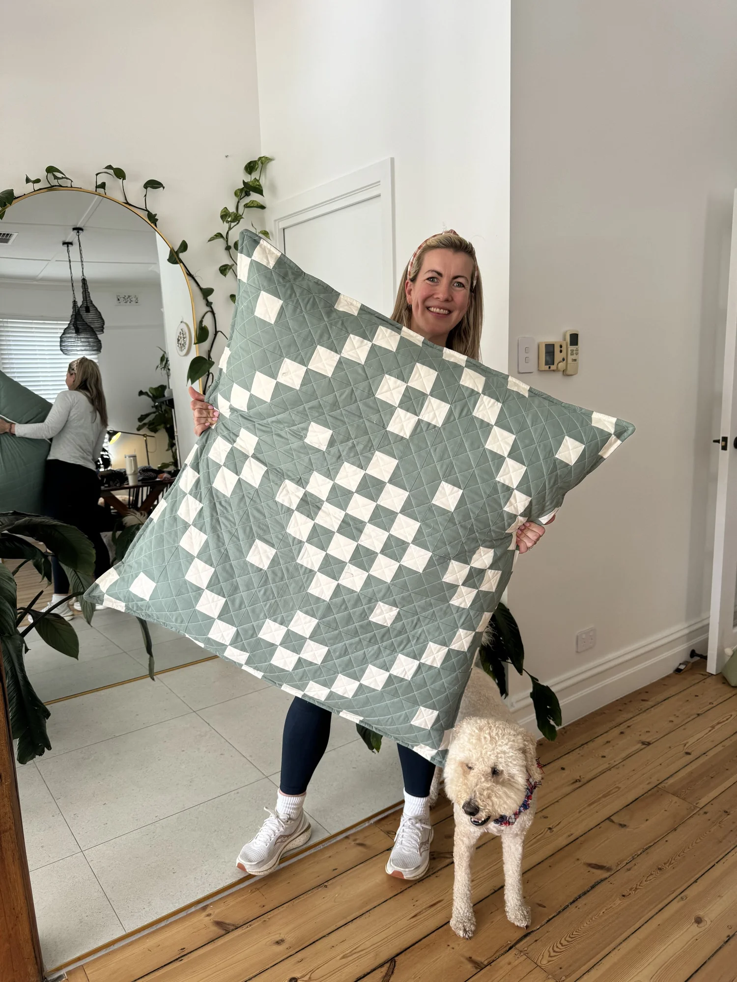 "Dog Bed” is a Free Quilted Pet Bed Pattern designed by & from Jo Makes Quilts!