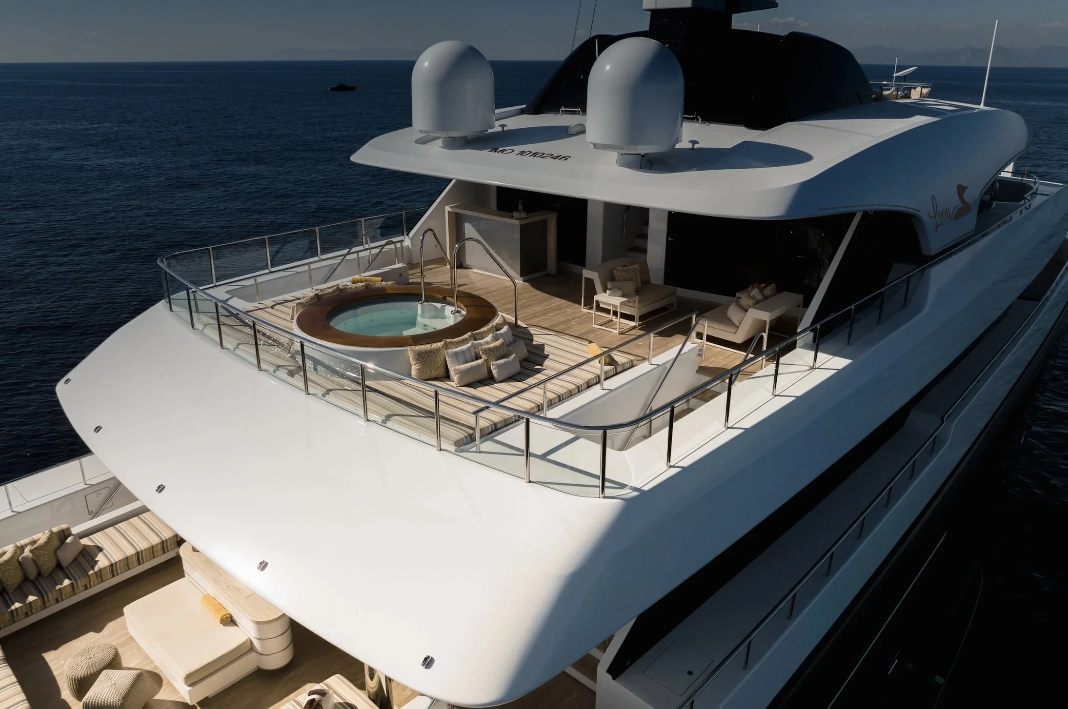 221 MY Loon @motoryachtloon top deck.jpg