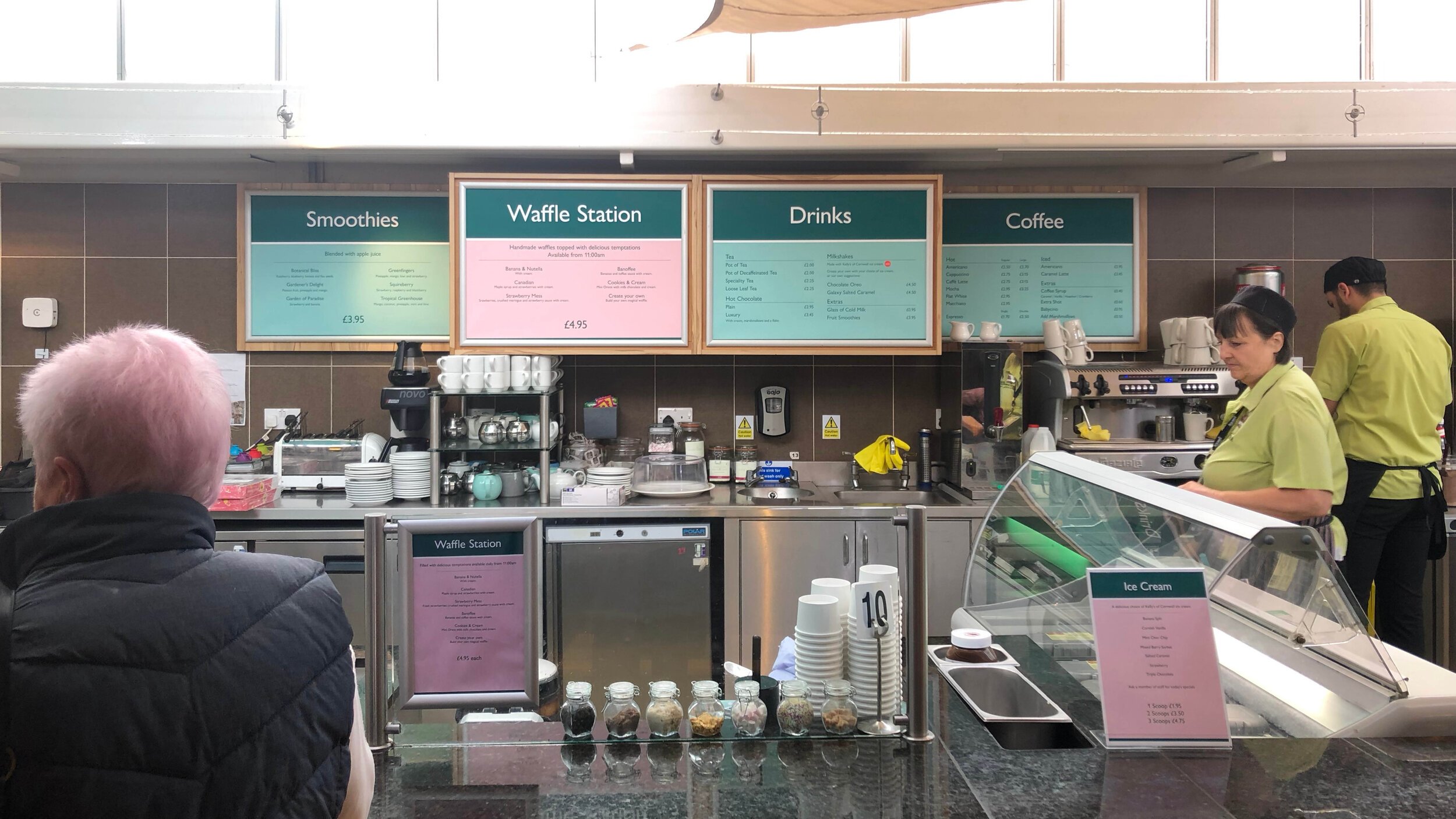 SquiresCafeBar_Portfolio_20219.jpg