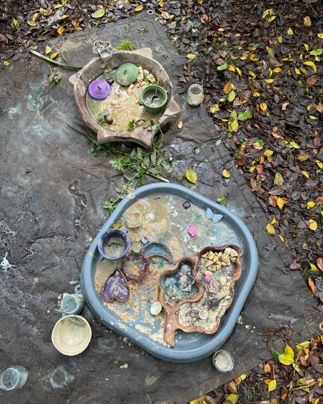 Slow living lifestyle with kids. Potions play in nature.