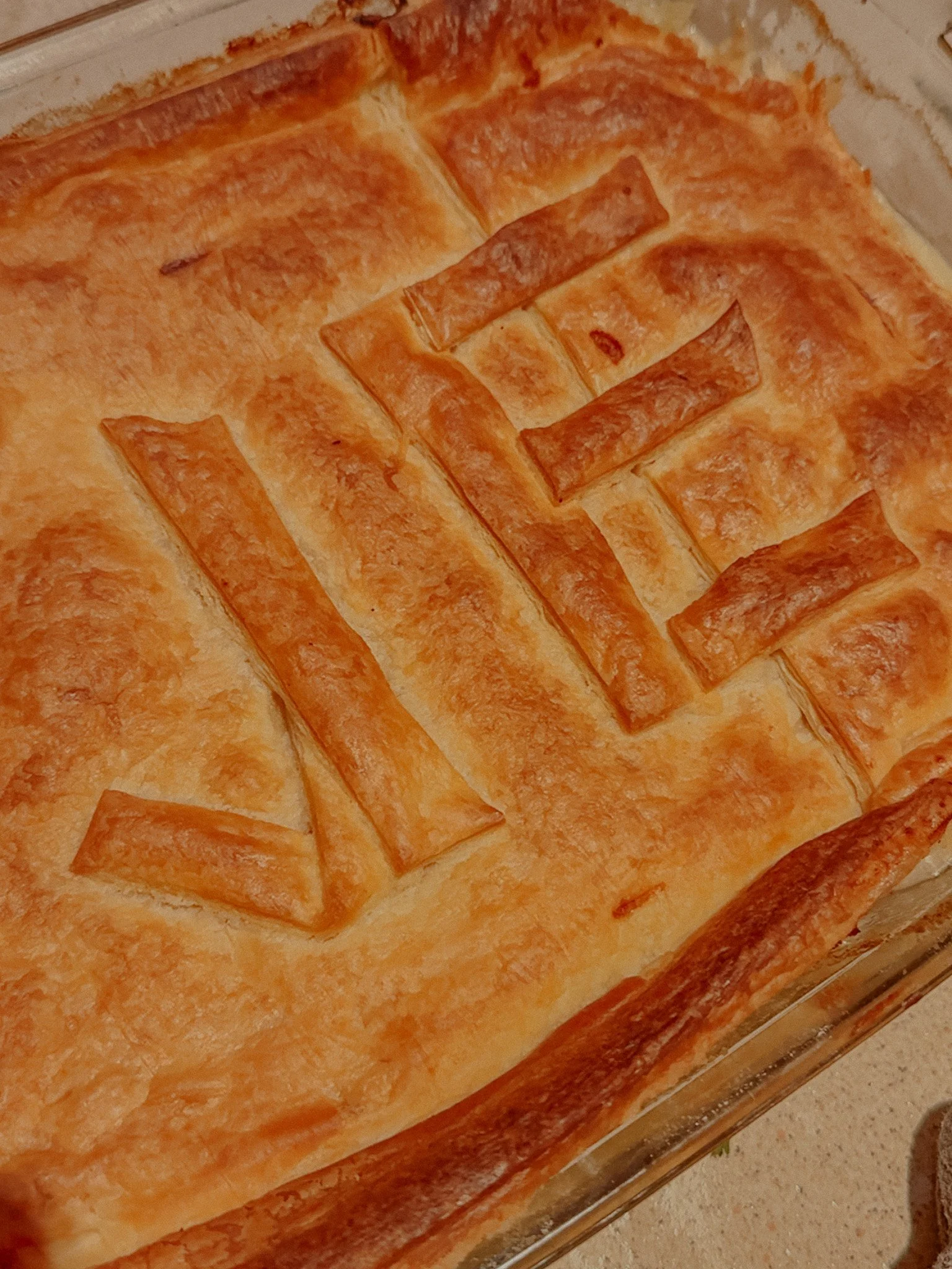 chicken-vegetable-pot-pie-recipe-comforting-family-dinner-meal-luna-mystery-cottage-blog.jpg
