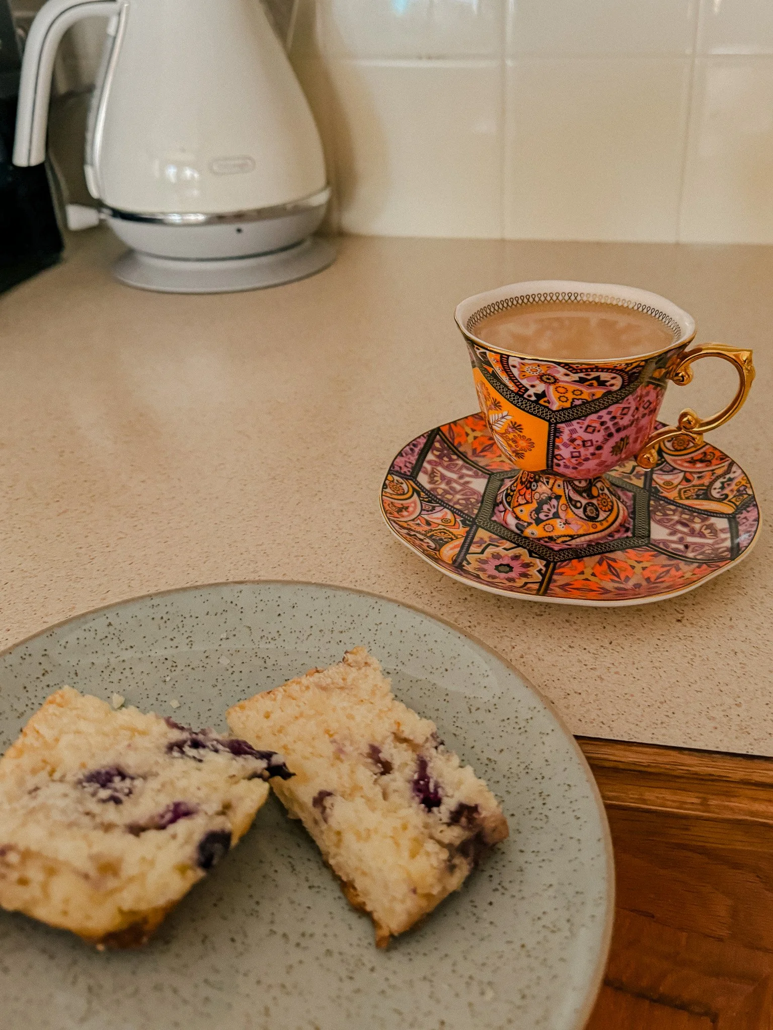 lemon-blueberry-scones-recipe-spring-baking-ideas-afternoon-tea.jpg