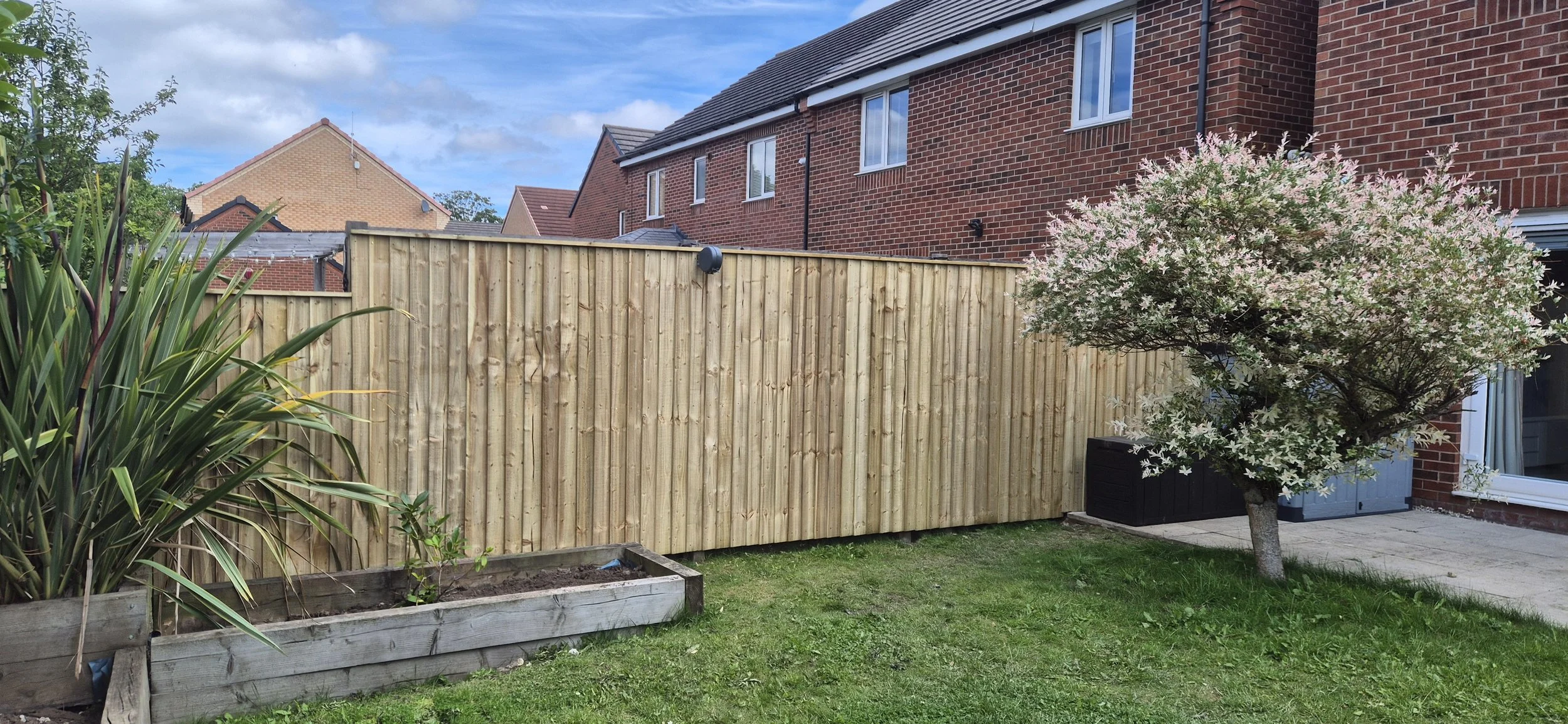 Close board fence, Norton Sheffield